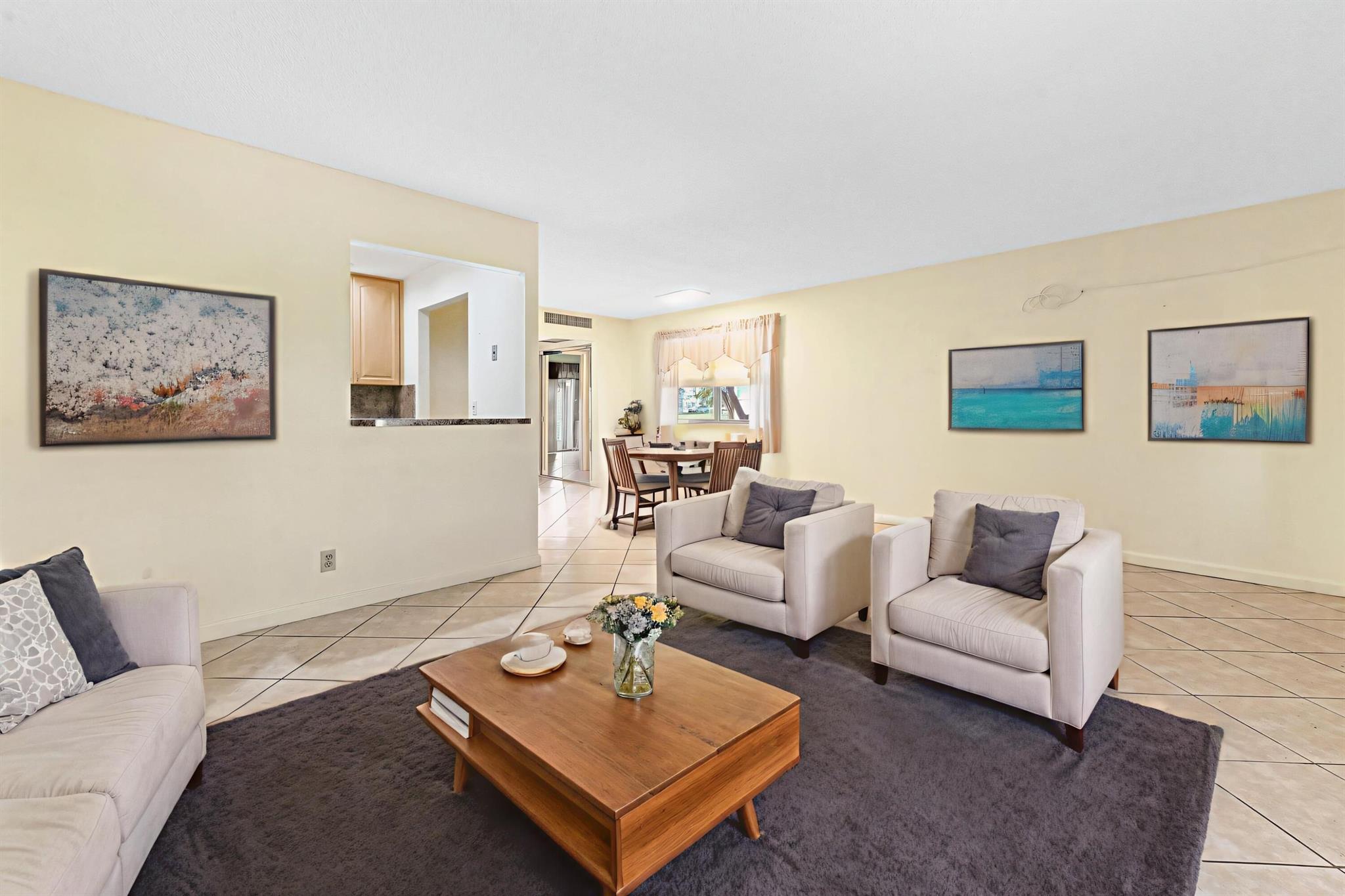 KINGS POINT - Residential