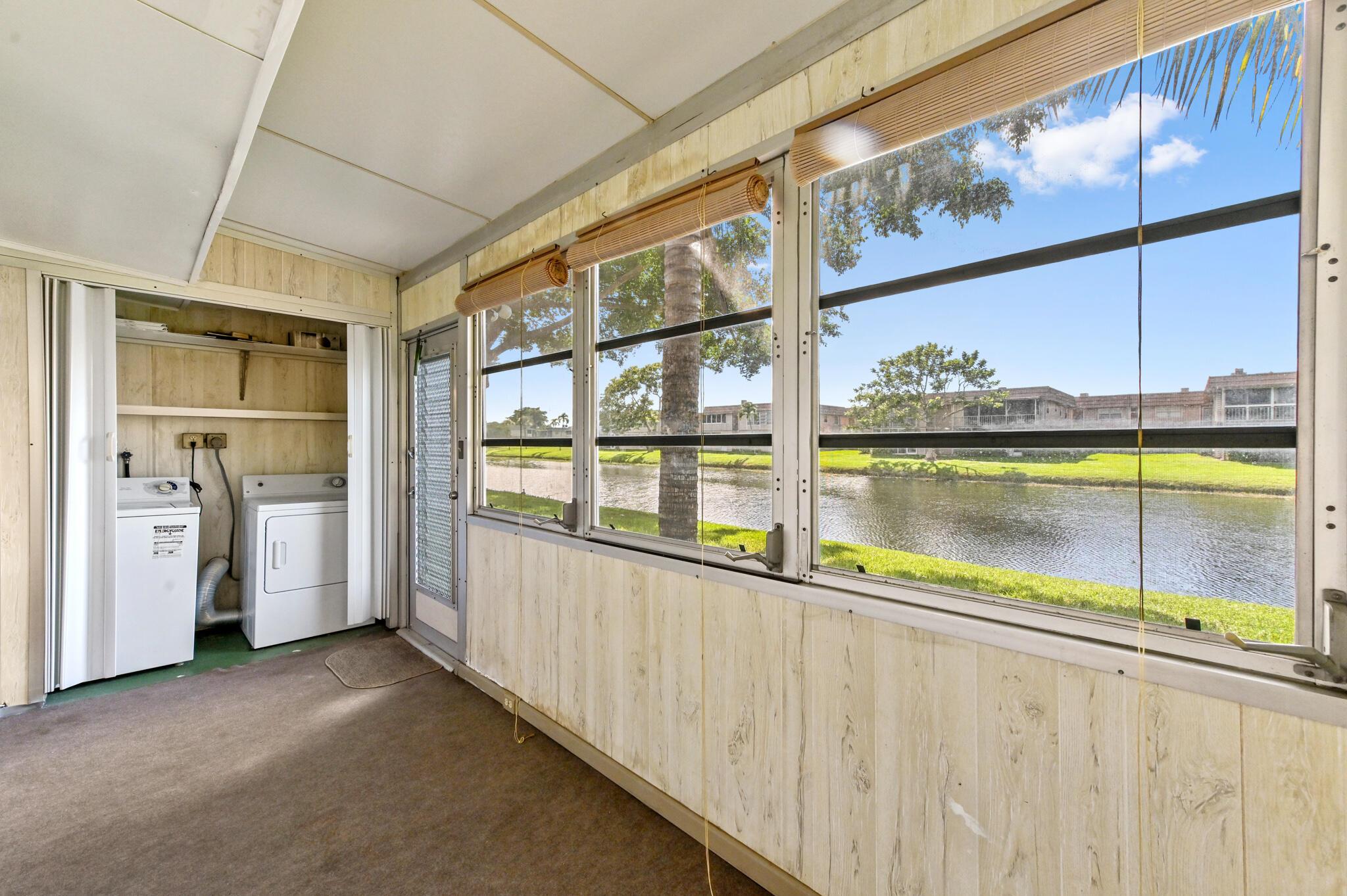 KINGS POINT - Residential