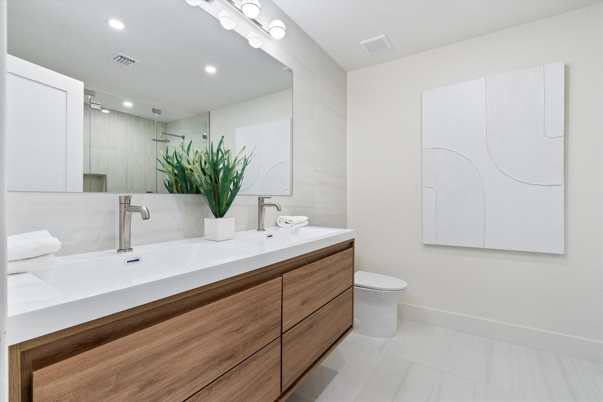 CATALINA / POLO CLUB - Residential