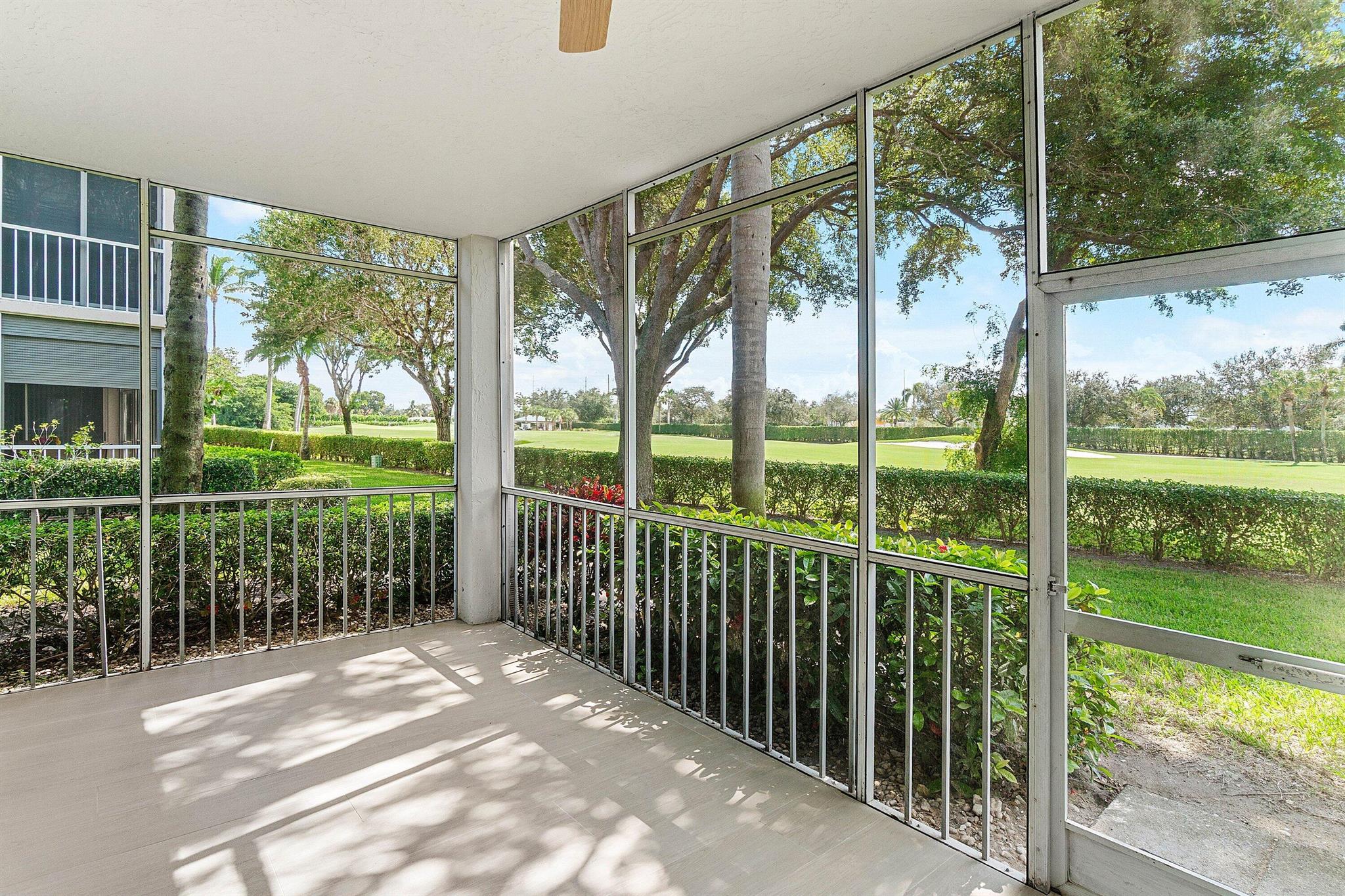 CATALINA / POLO CLUB - Residential