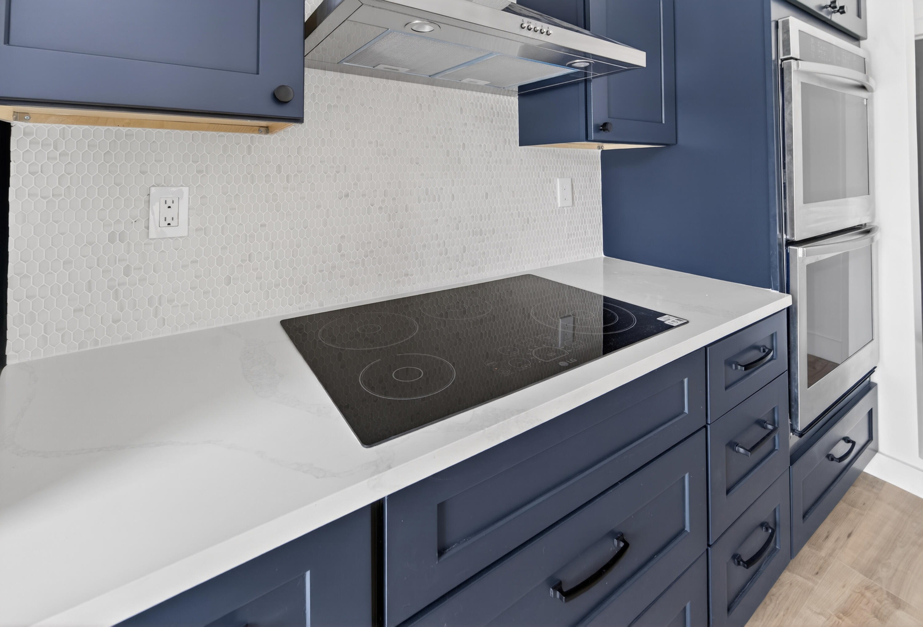 ROOSEVELT ESTATES - Residential