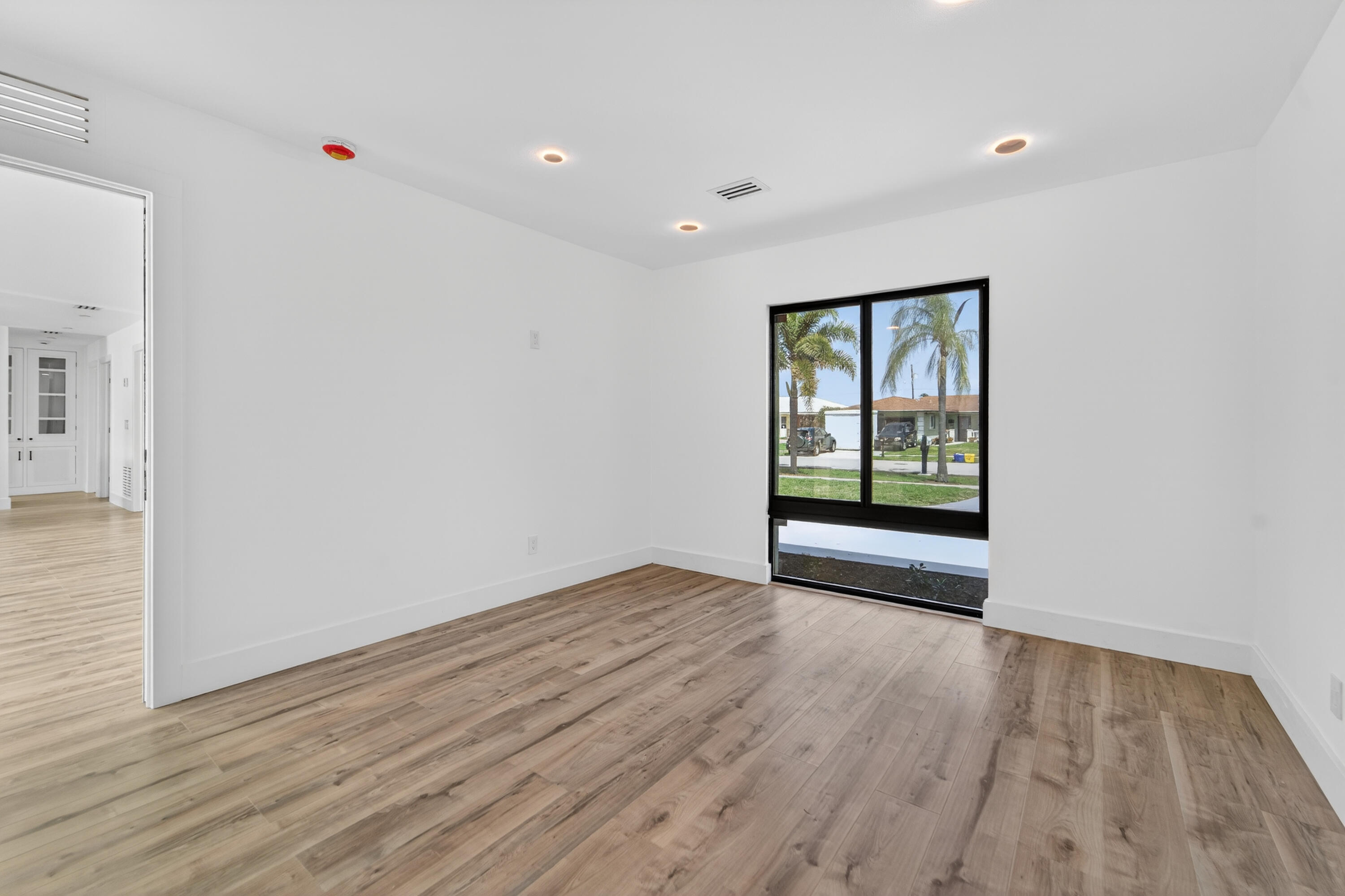 ROOSEVELT ESTATES - Residential