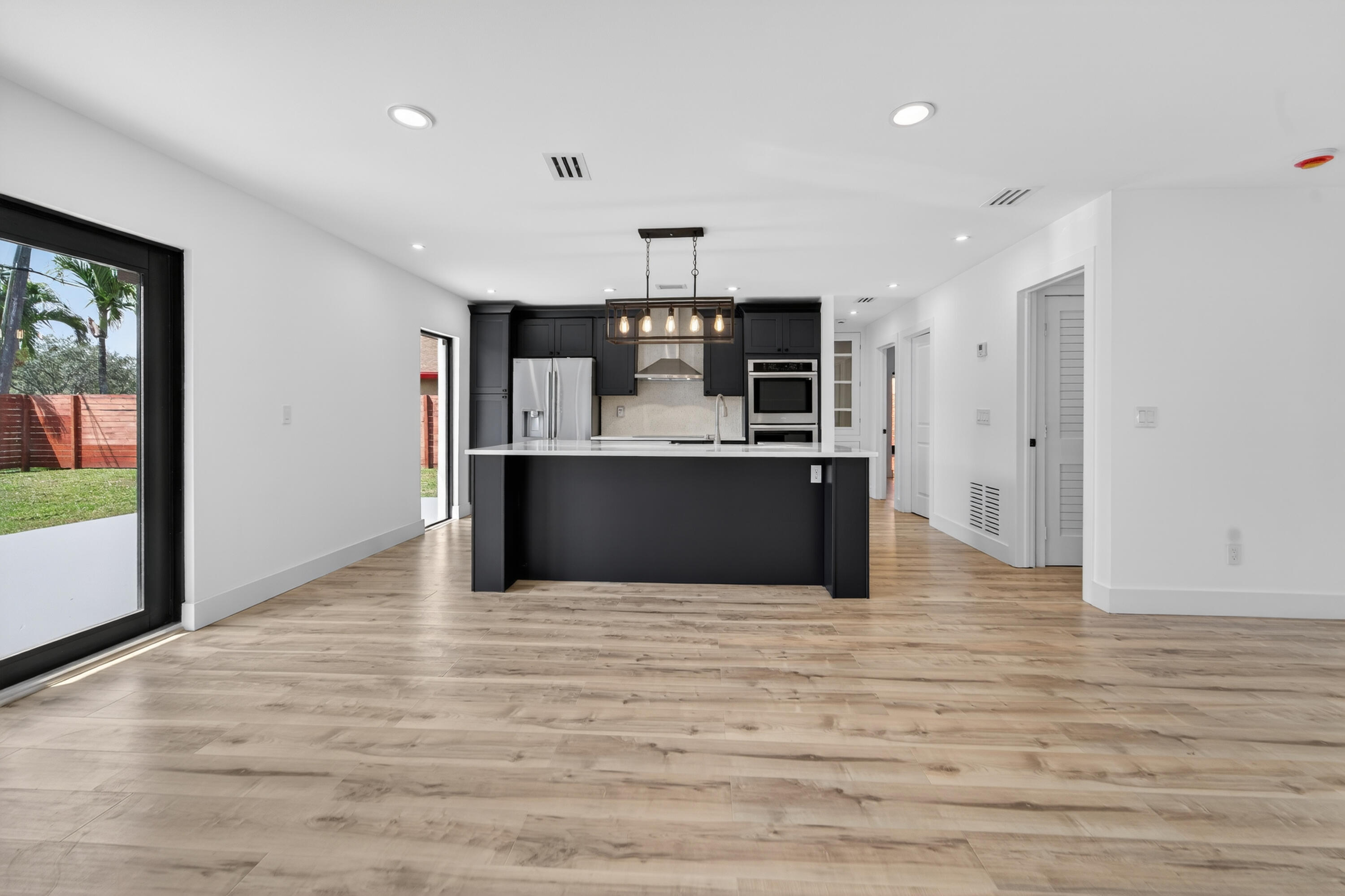 ROOSEVELT ESTATES - Residential