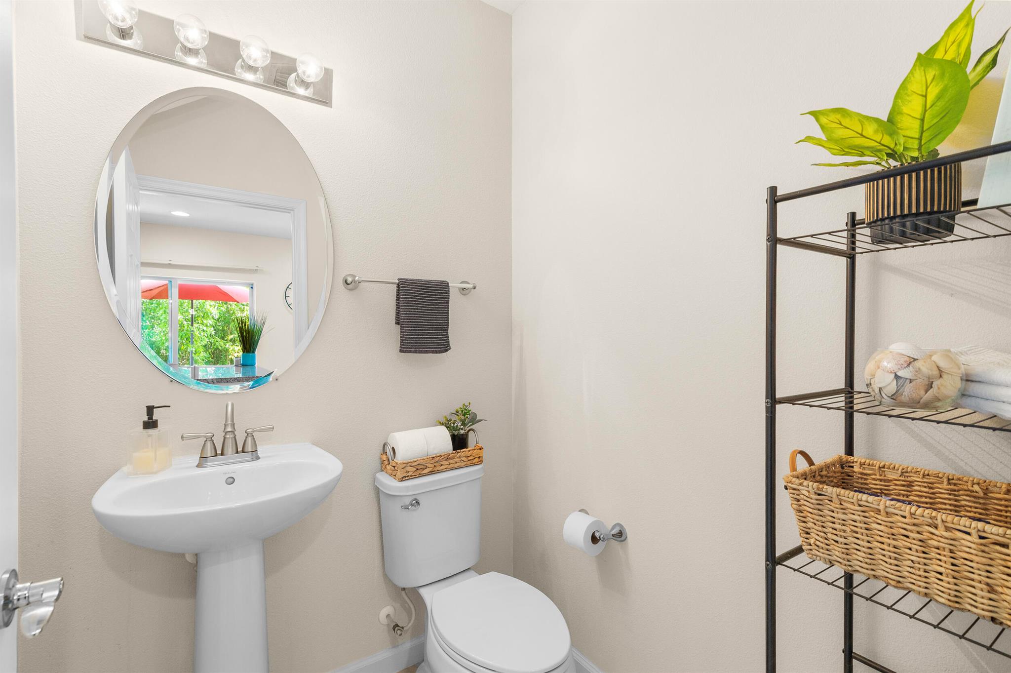 VIZCAYA FALLS PLAT 3 - Residential