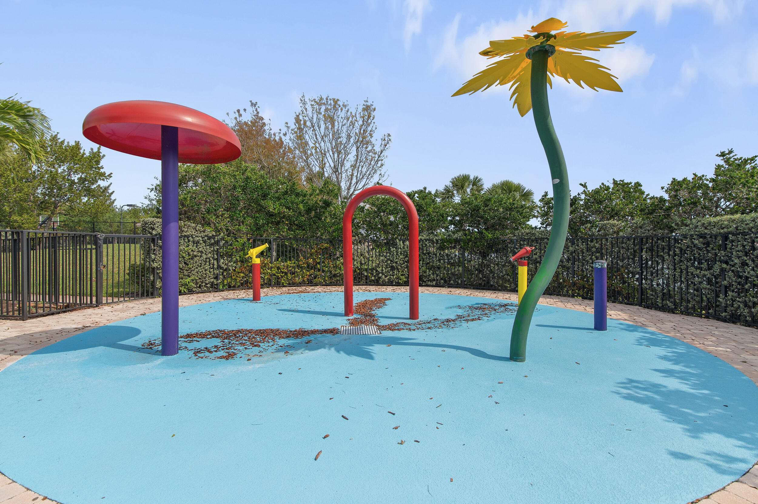 VIZCAYA FALLS PLAT 3 - Residential