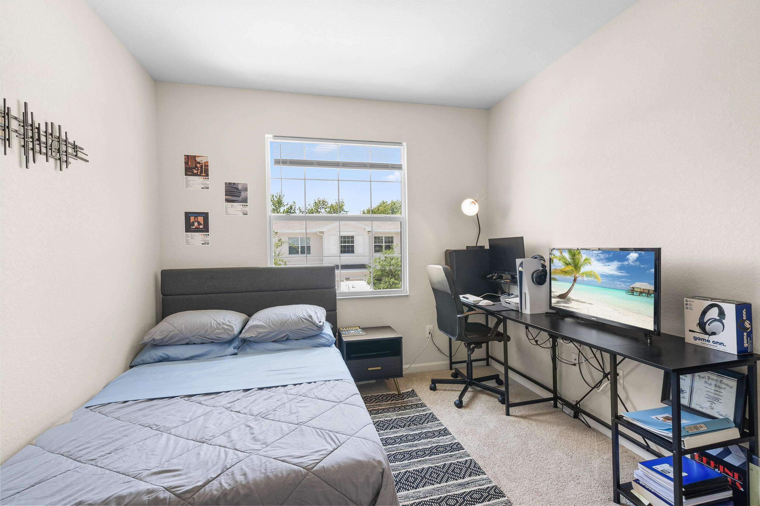 VIZCAYA FALLS PLAT 3 - Residential