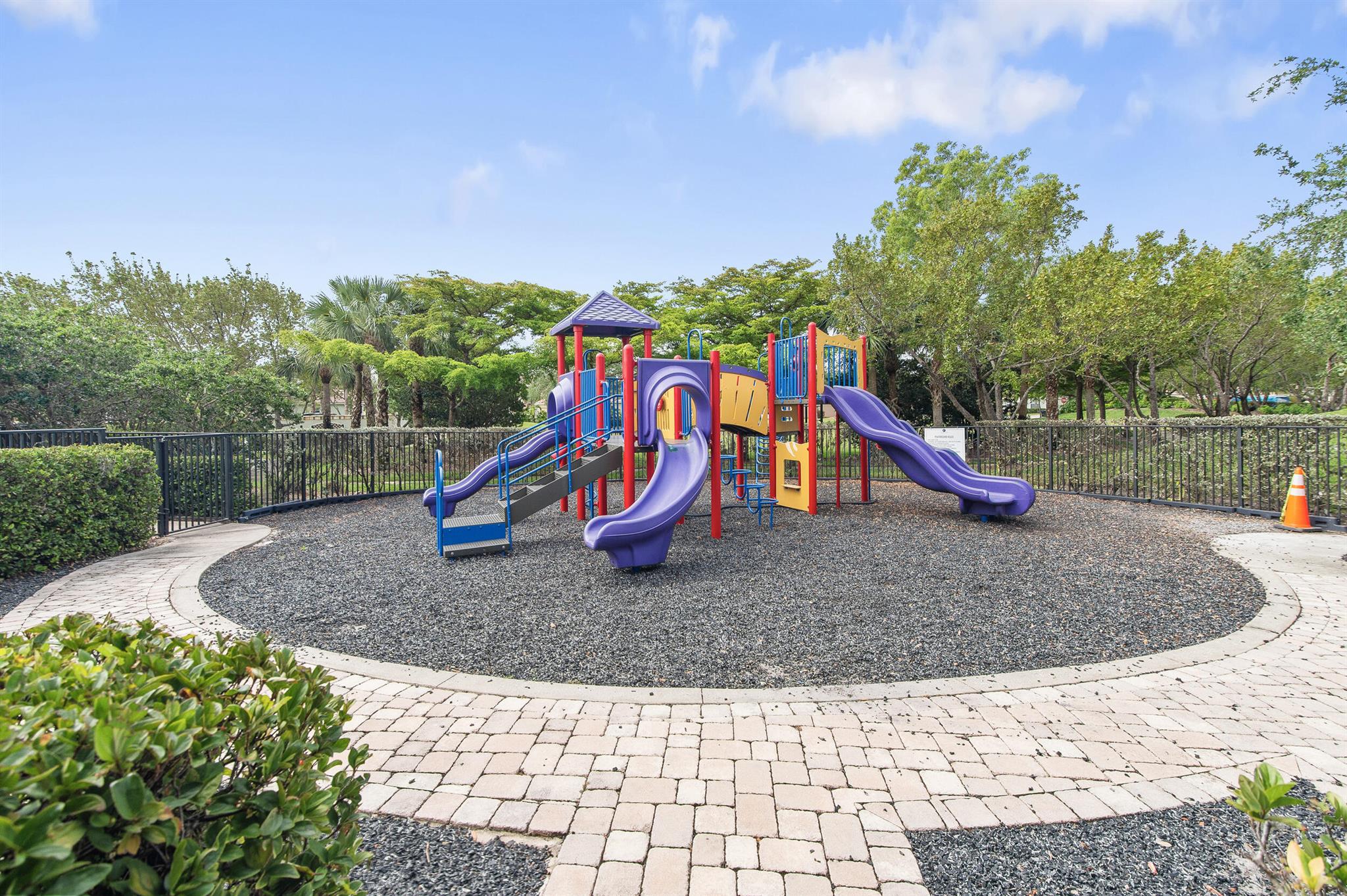 VIZCAYA FALLS PLAT 3 - Residential