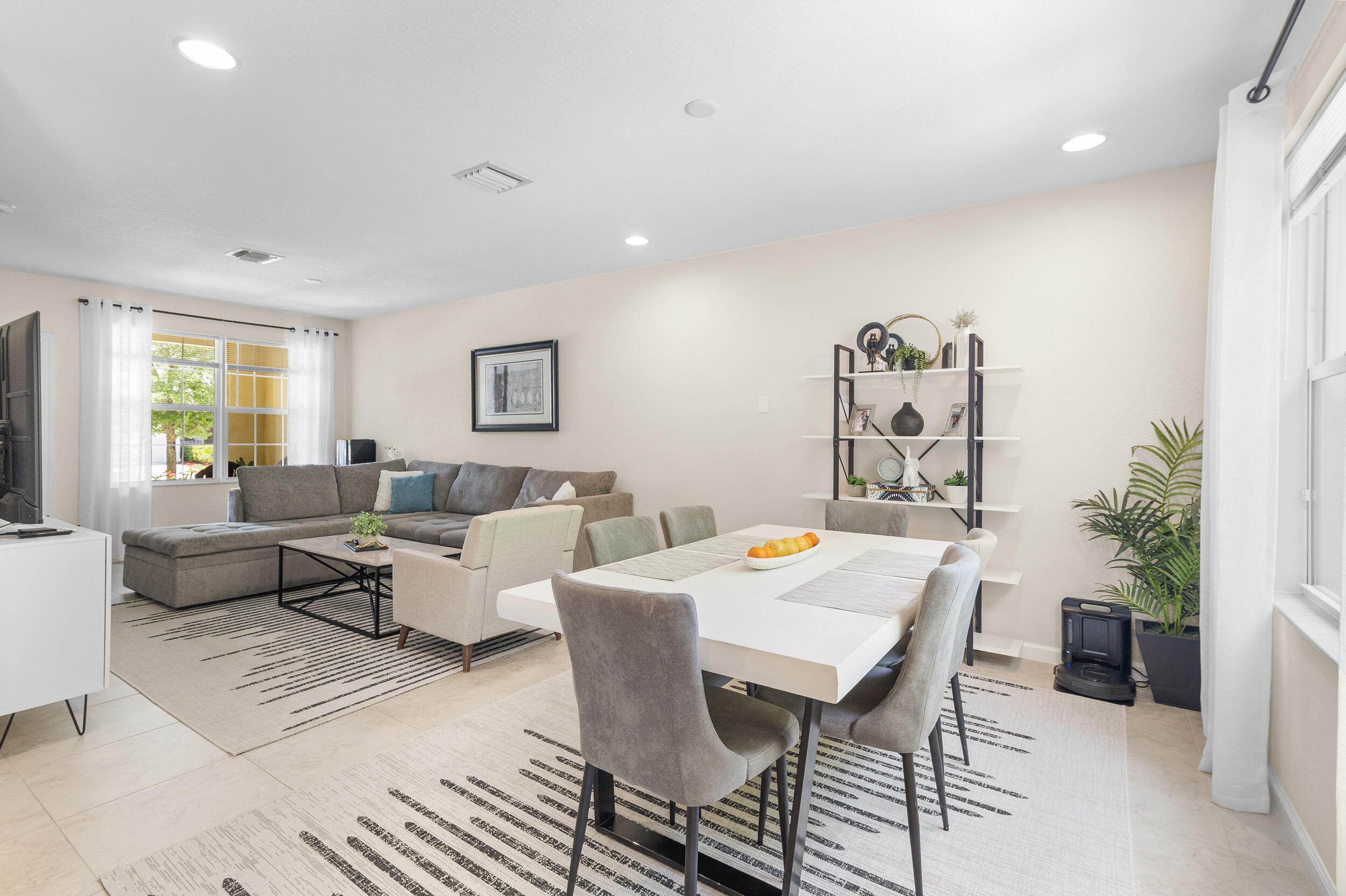 VIZCAYA FALLS PLAT 3 - Residential