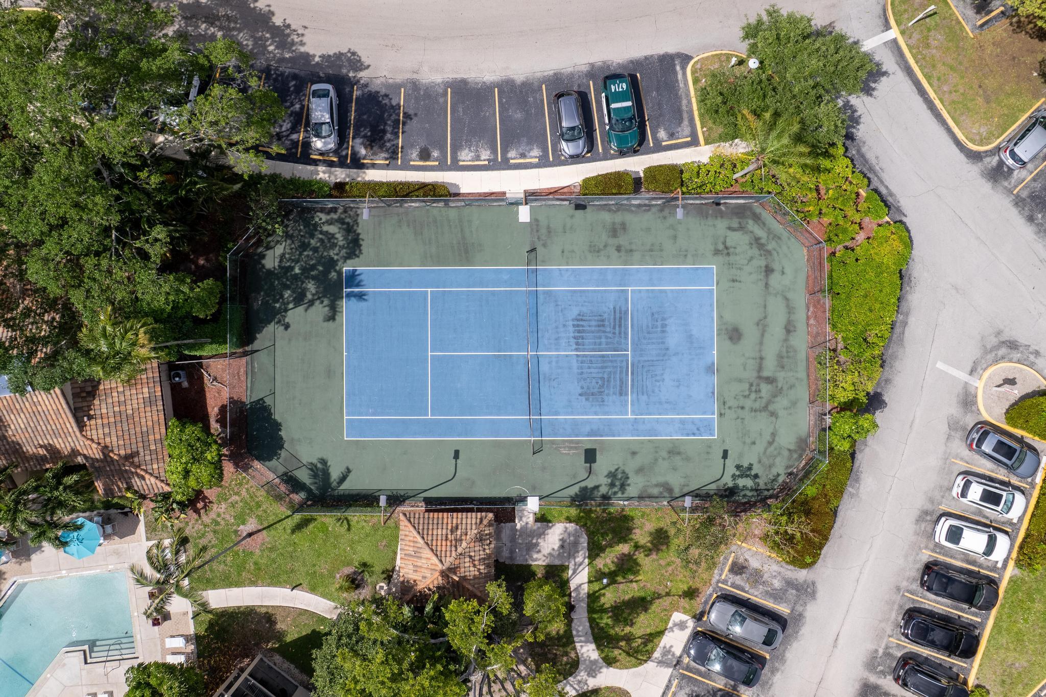 PALM AIRE GARDENS CONDO - Residential Lease