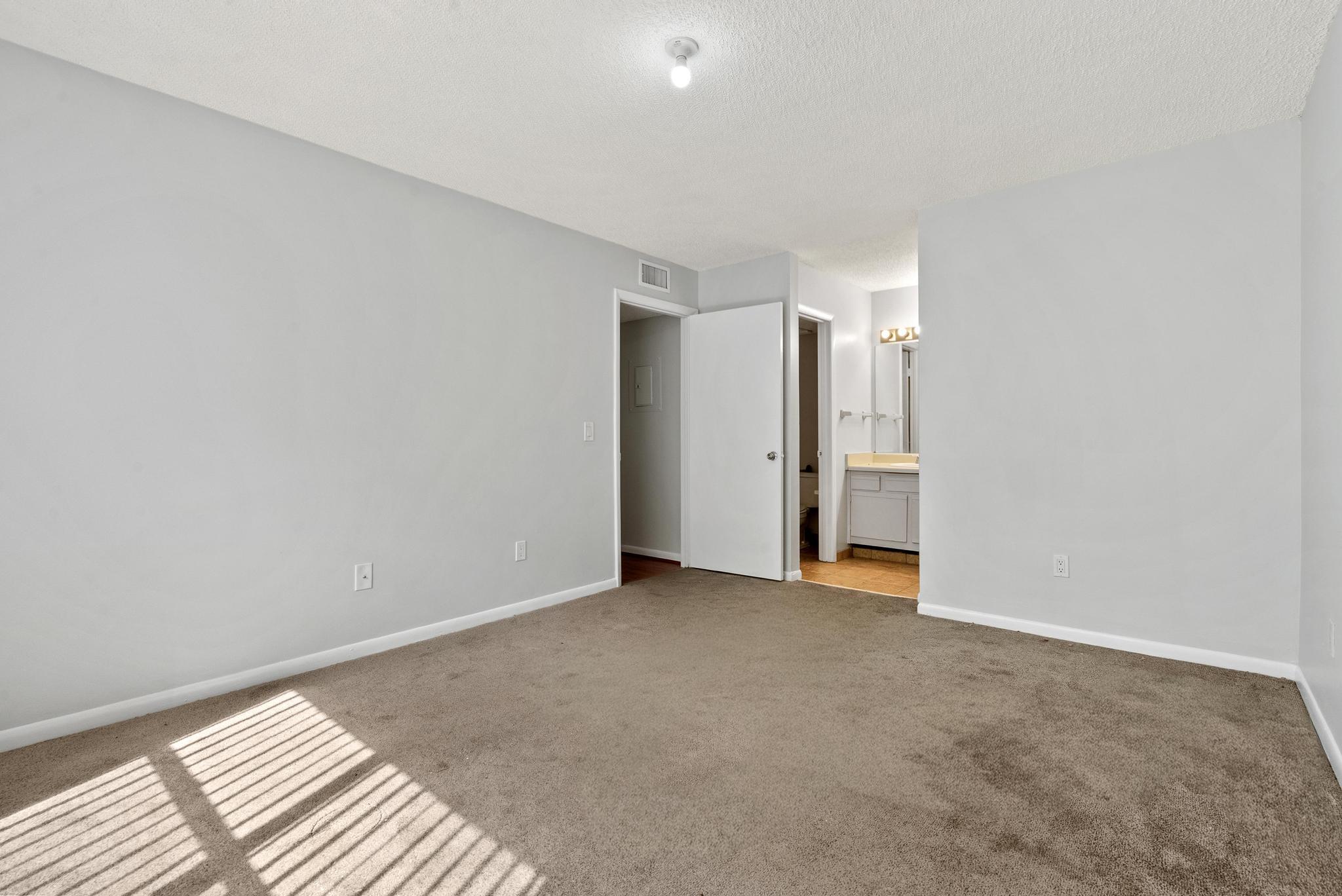 PALM AIRE GARDENS CONDO - Residential Lease