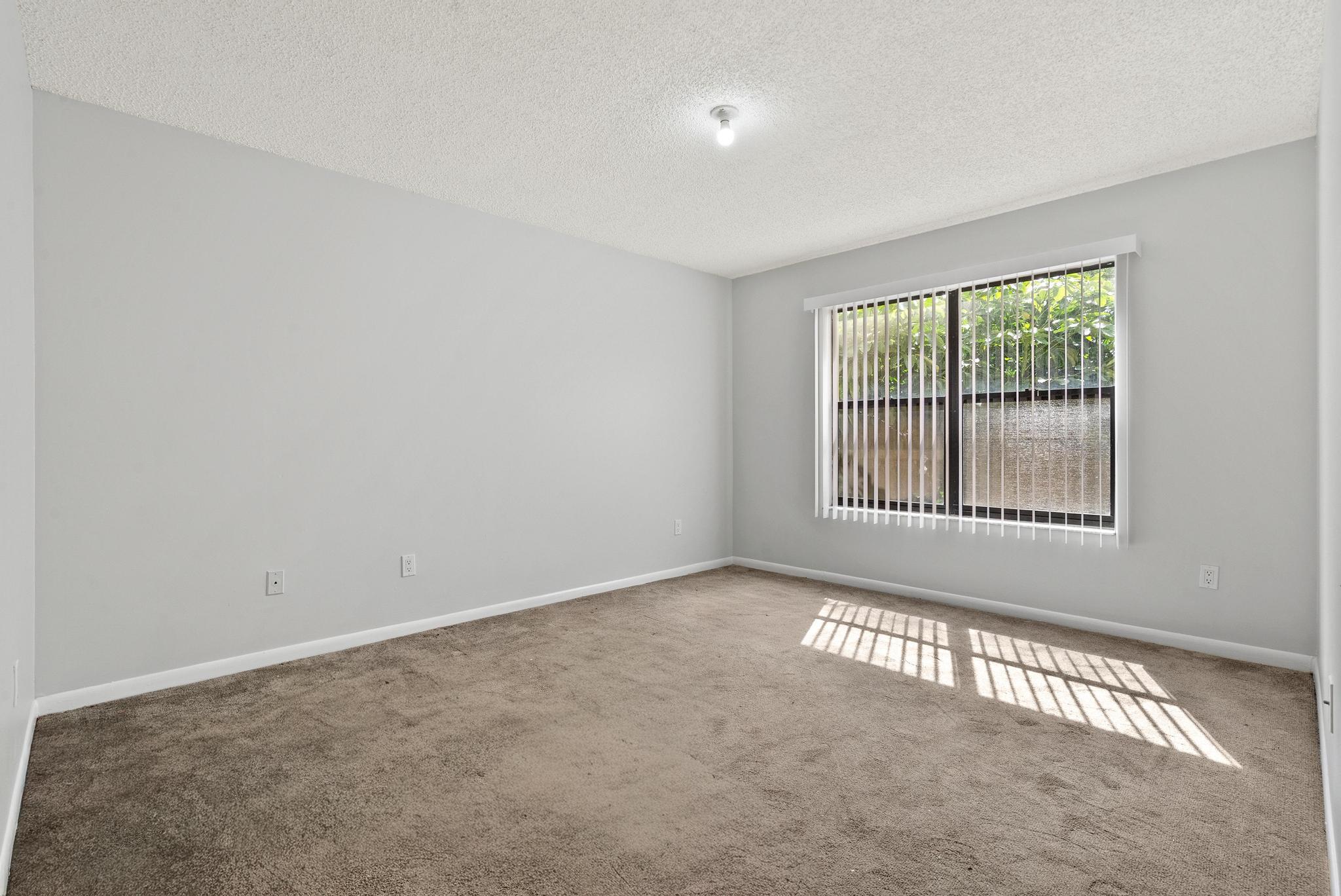 PALM AIRE GARDENS CONDO - Residential Lease