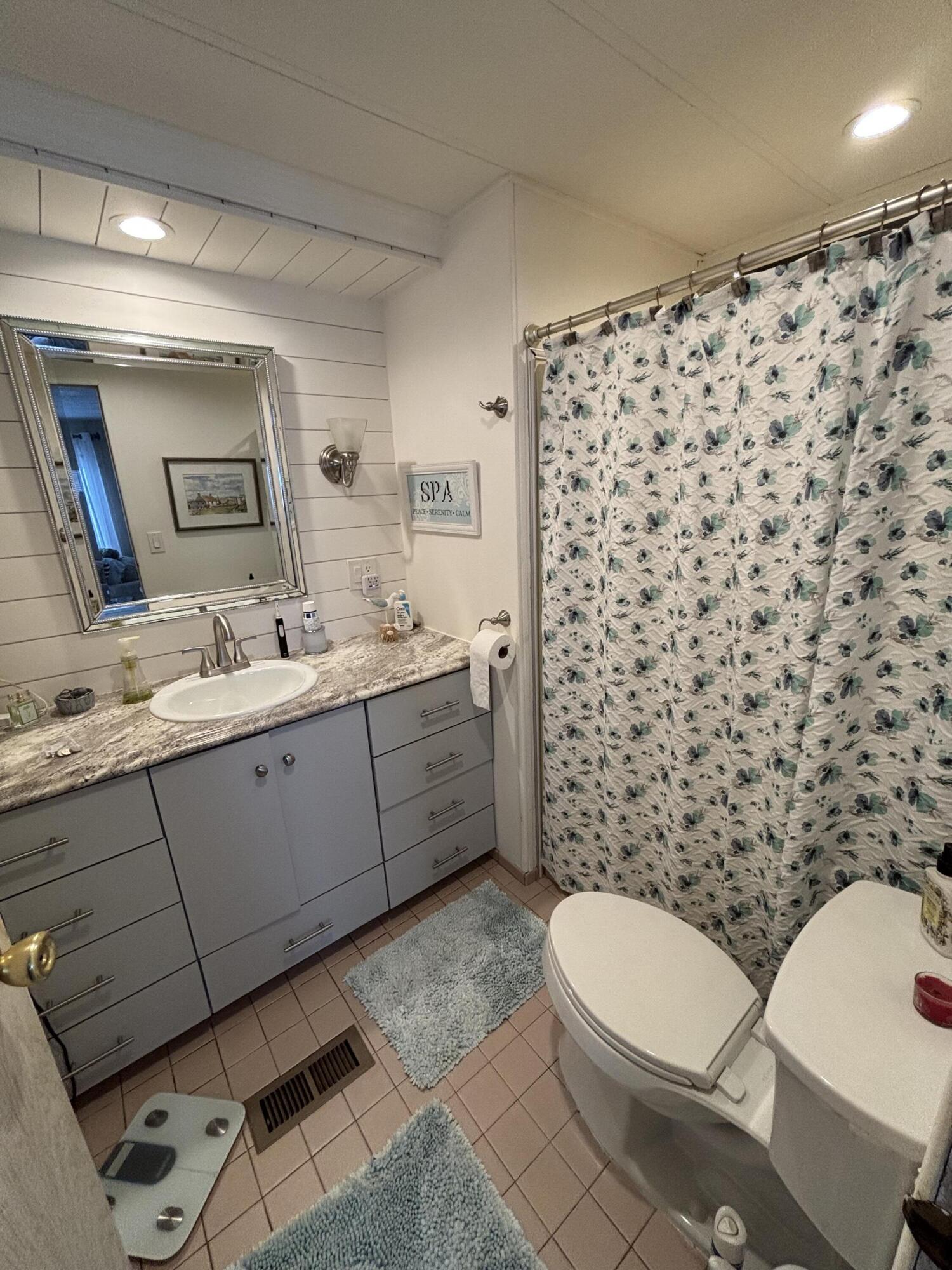 Spanish Lakes Golf Village - Residential