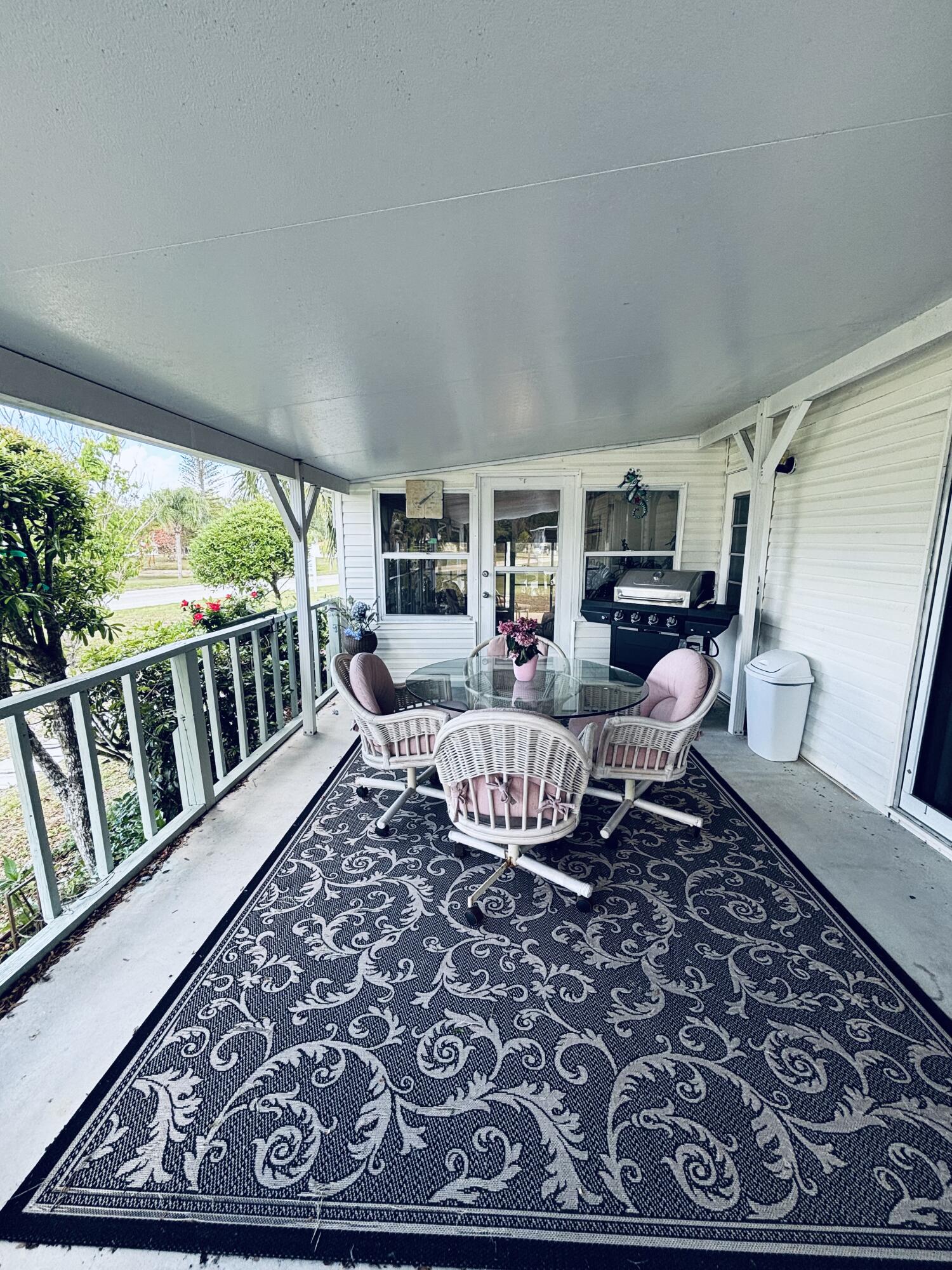 Spanish Lakes Golf Village - Residential