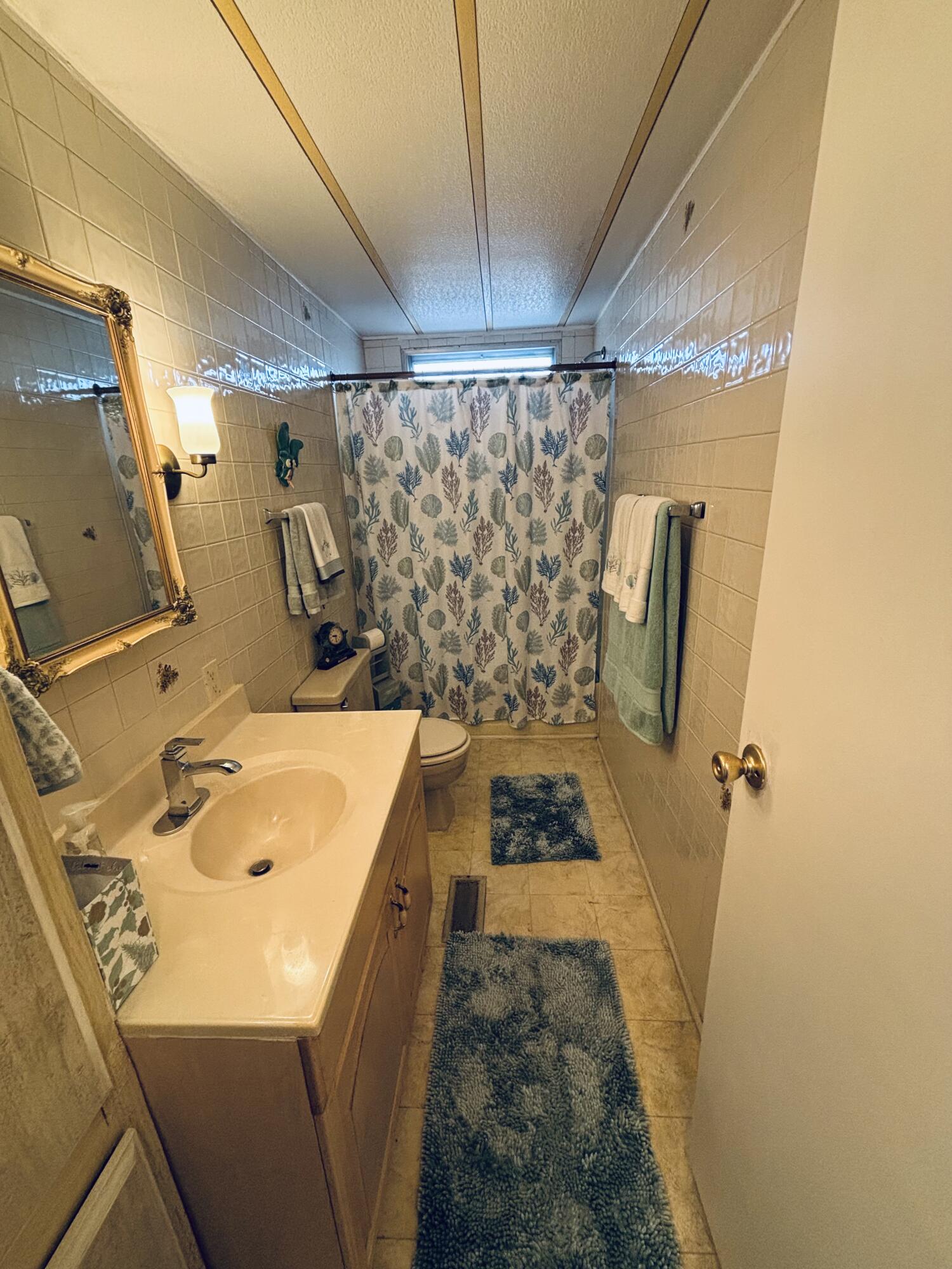 Spanish Lakes Golf Village - Residential