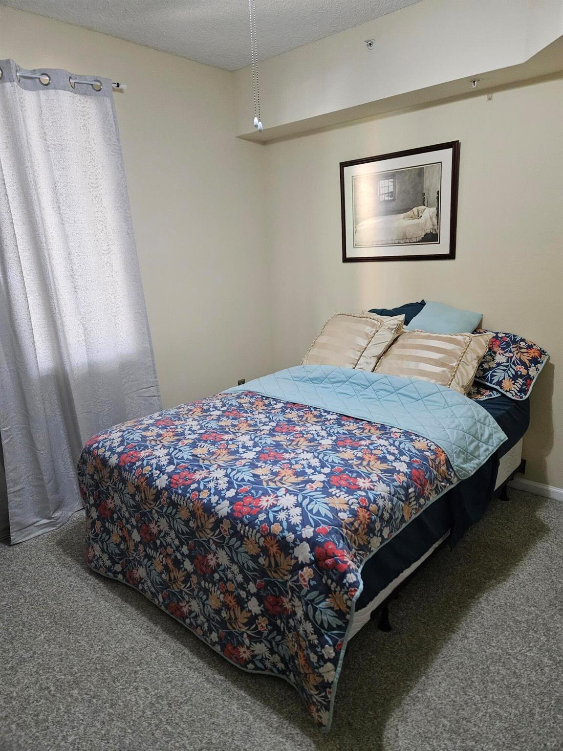 HYPOLUXOS MARINERS CAY CO - Residential Lease