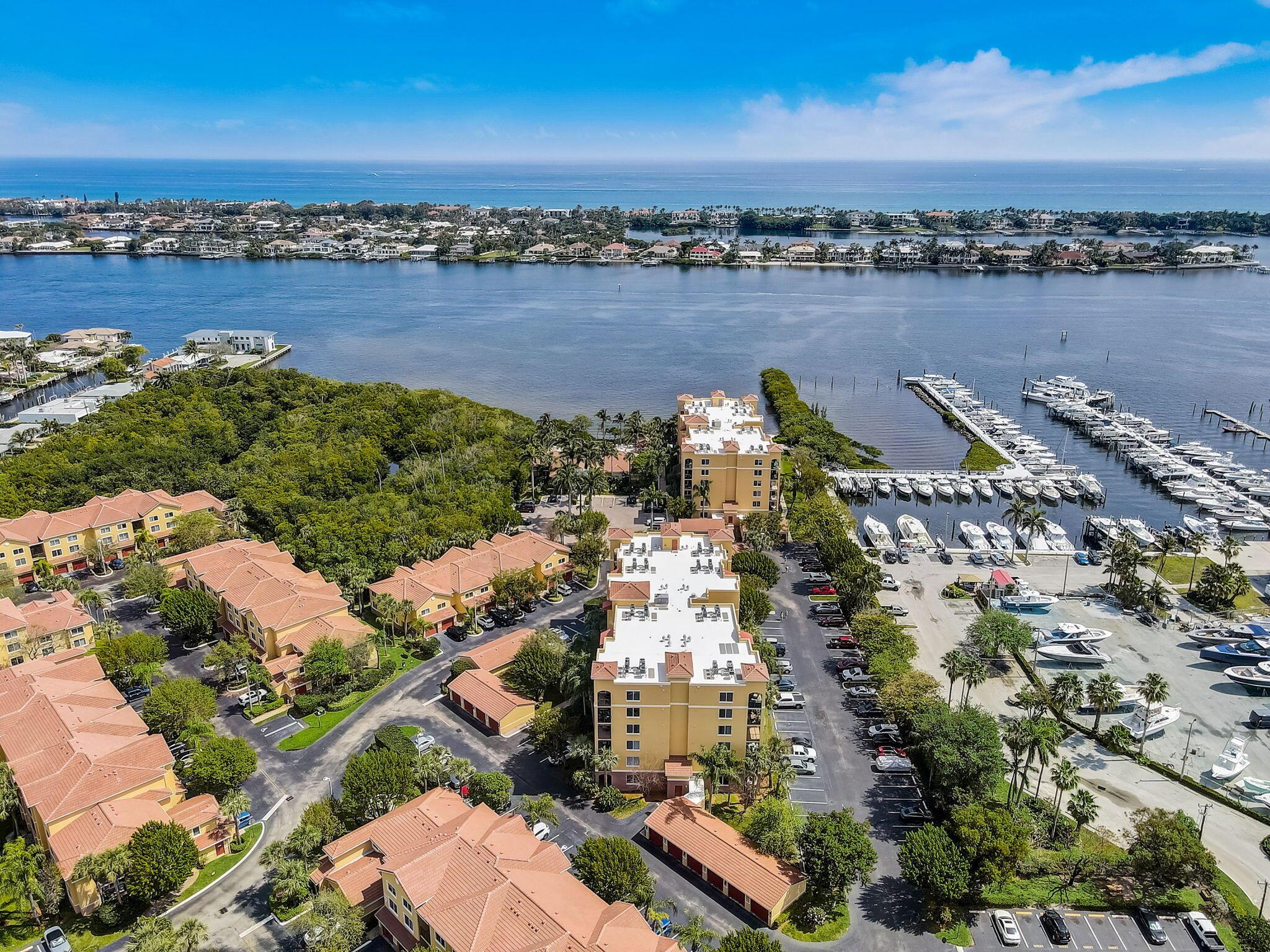 HYPOLUXOS MARINERS CAY CO - Residential Lease