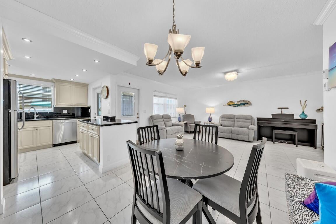 580 Egret Drive 121