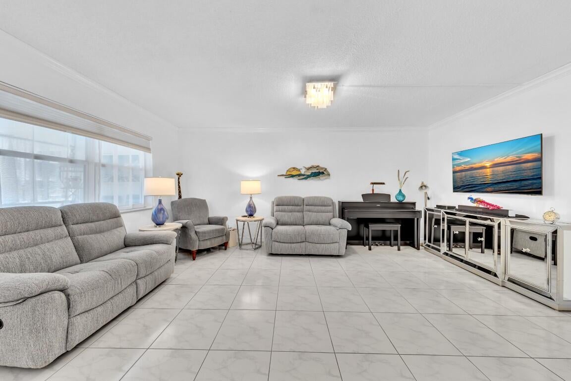 580 Egret Drive 121