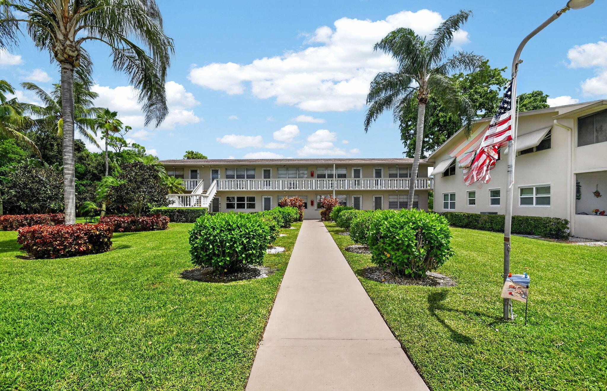 16 Sussex A, West Palm Beach FL 33417