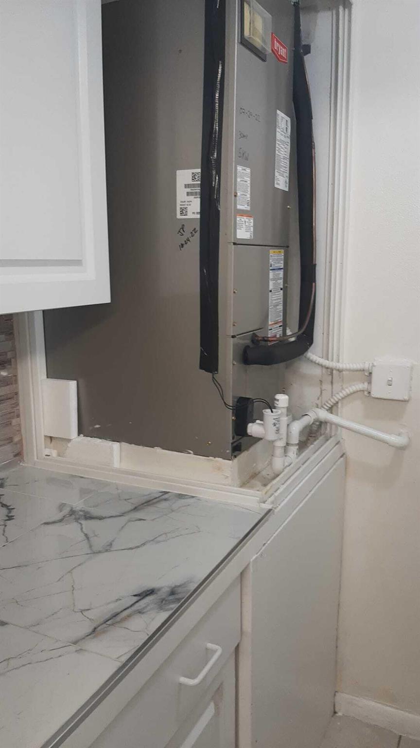 PINE RIDGE IV CONDO - Residential Lease