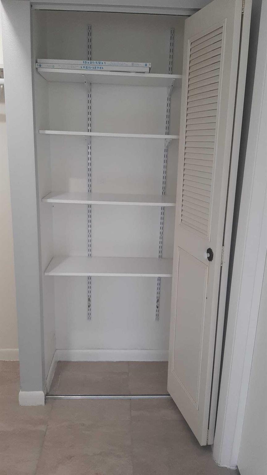 PINE RIDGE IV CONDO - Residential Lease