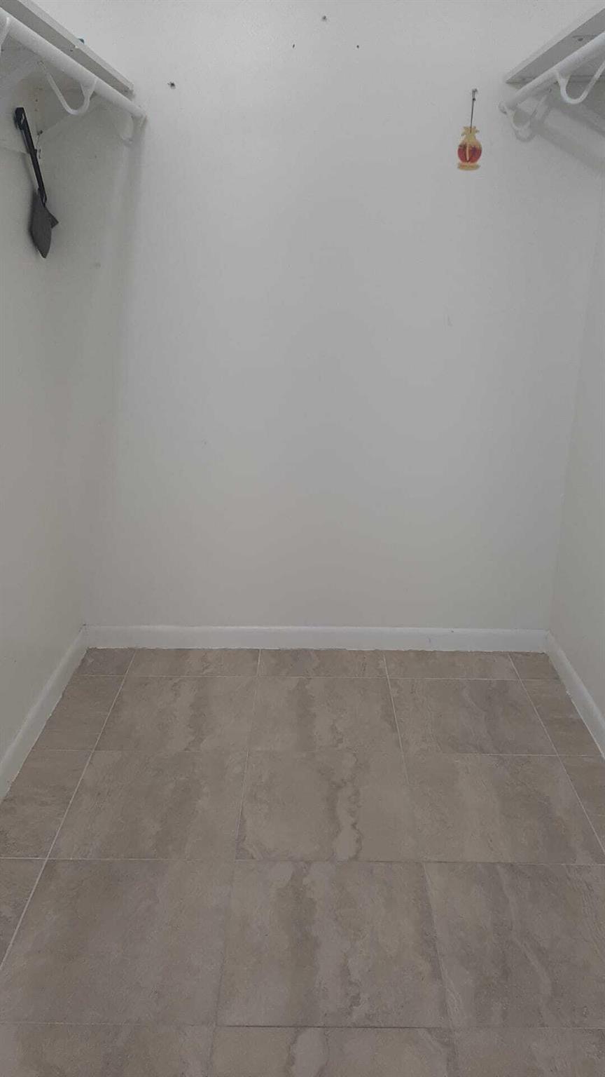 PINE RIDGE IV CONDO - Residential Lease