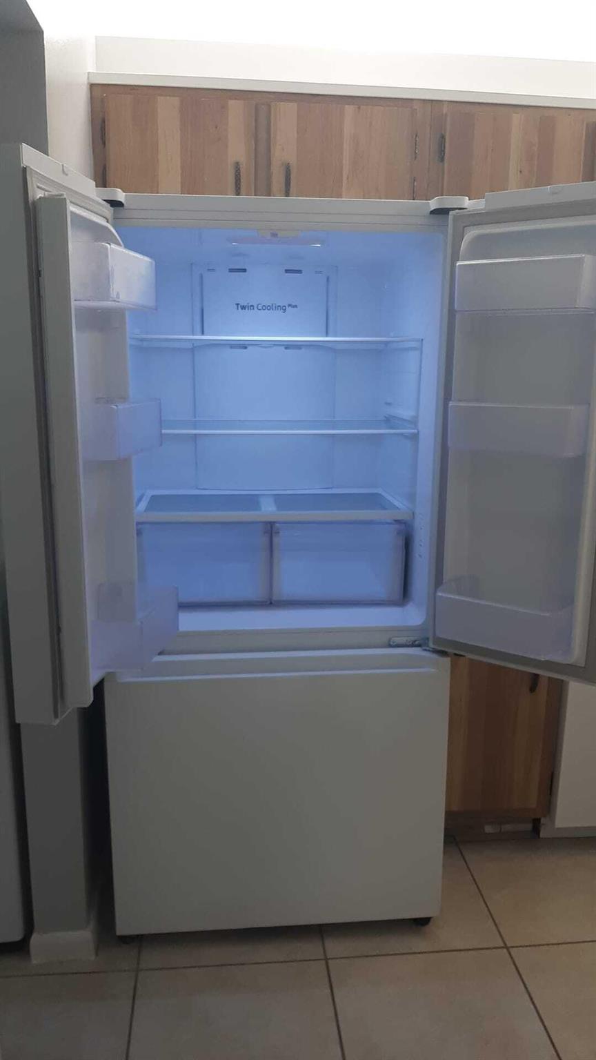 PINE RIDGE IV CONDO - Residential Lease