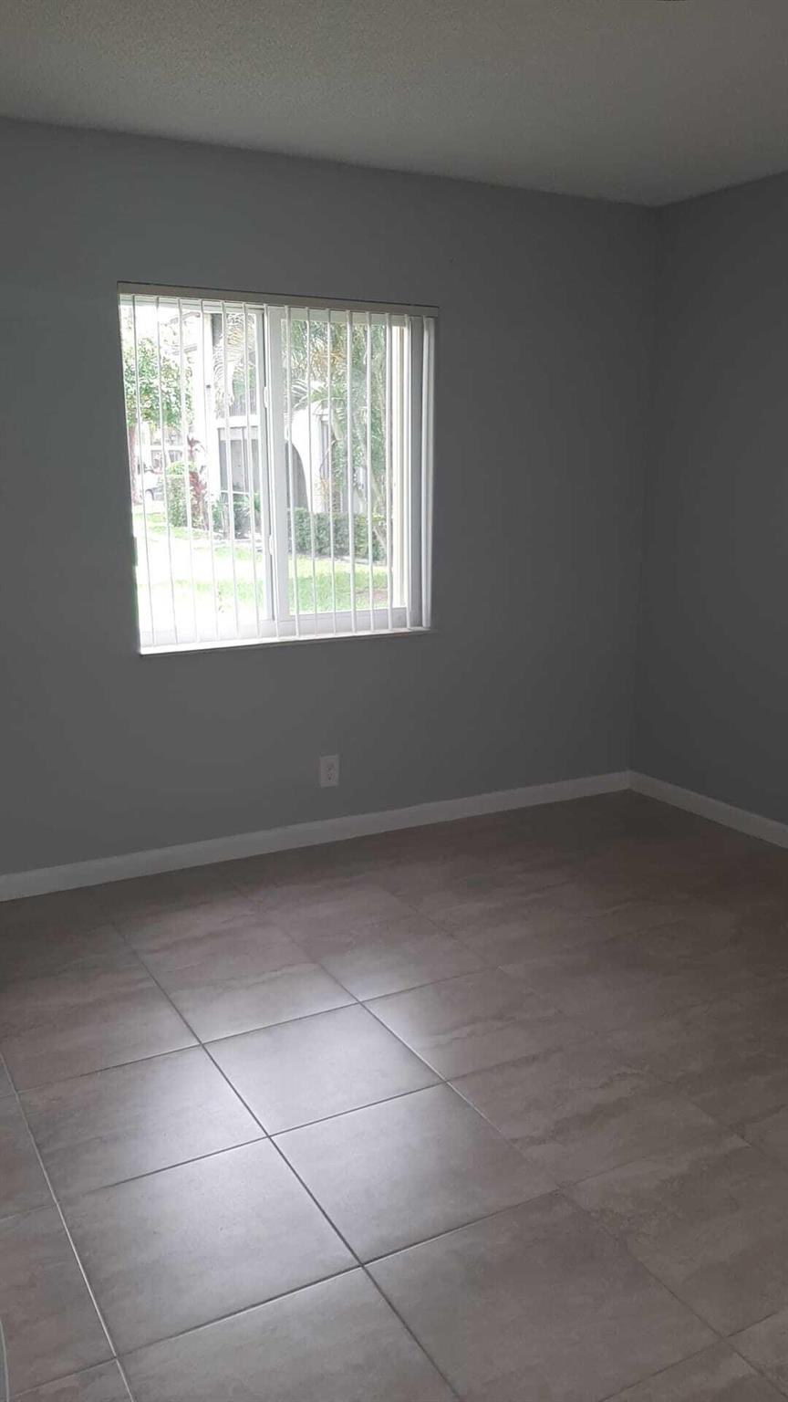 PINE RIDGE IV CONDO - Residential Lease