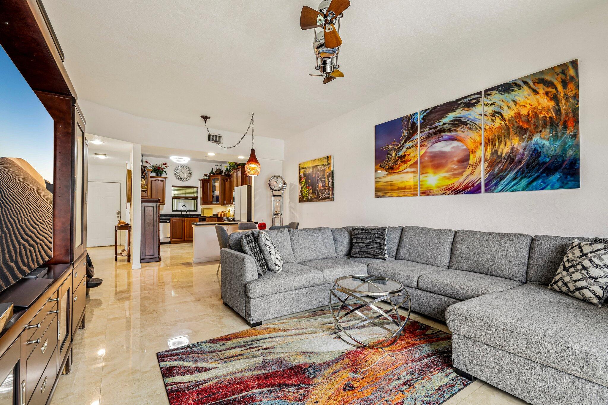 Properties 1620 Presidential Way 310
