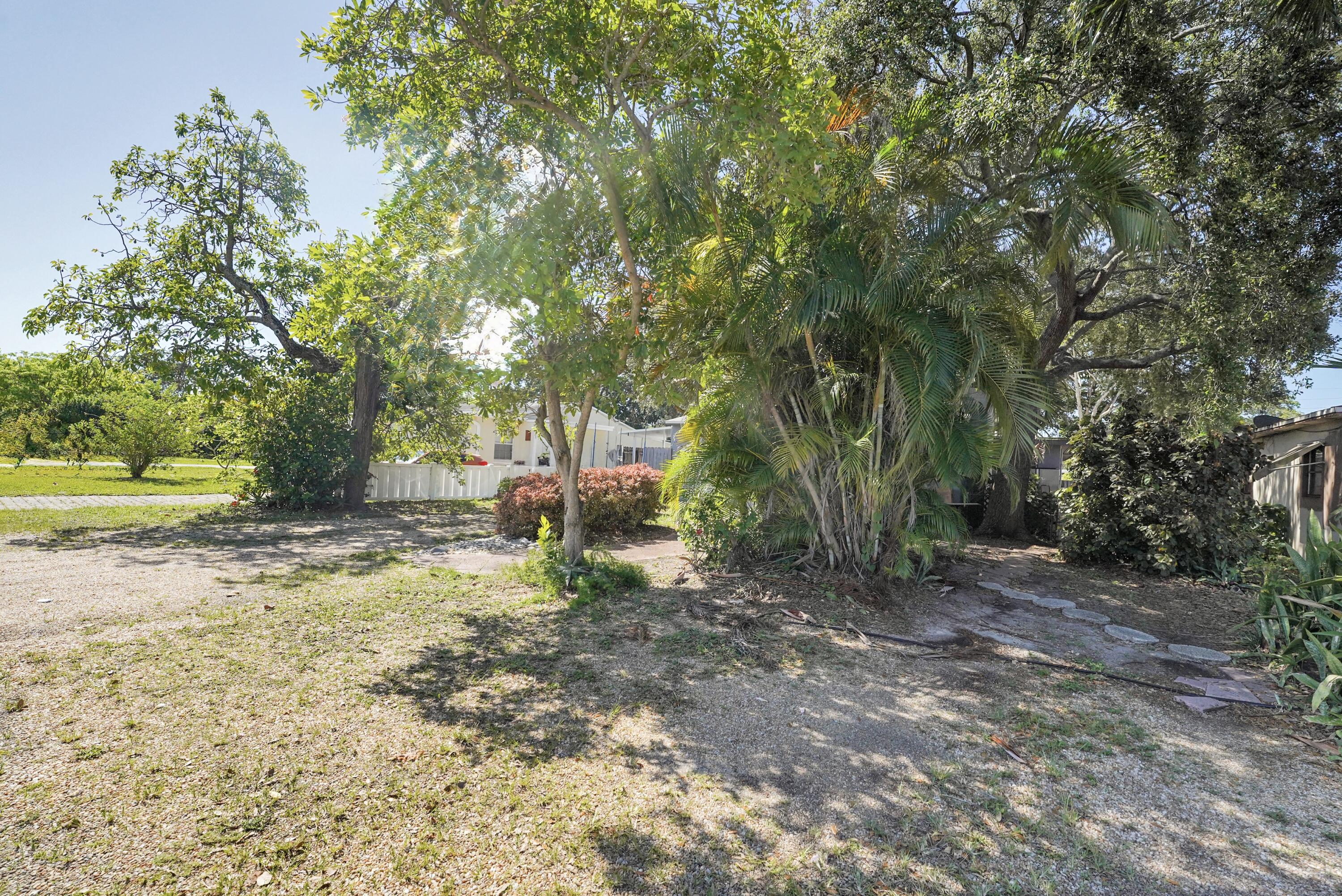 2620 Harding Street