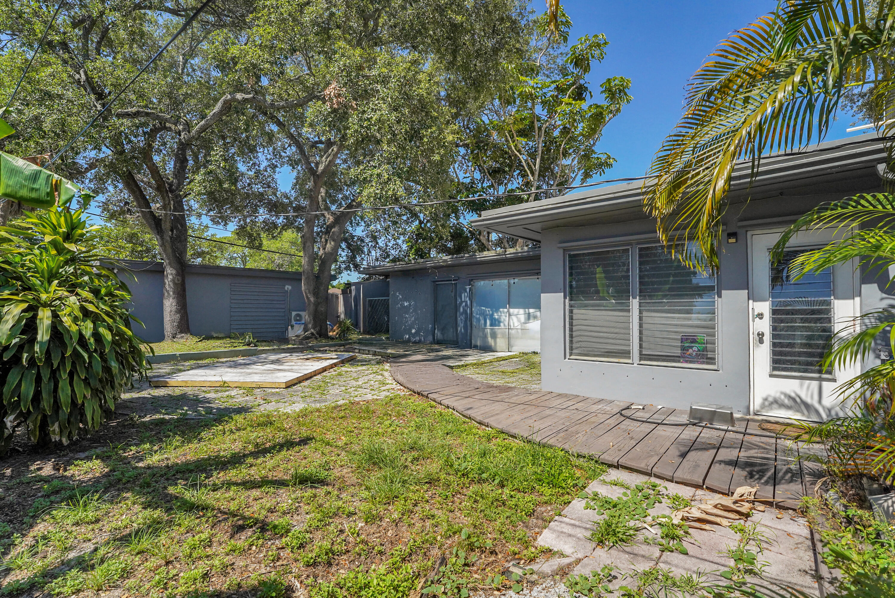 CRANSTON TERRACE - Residential Income