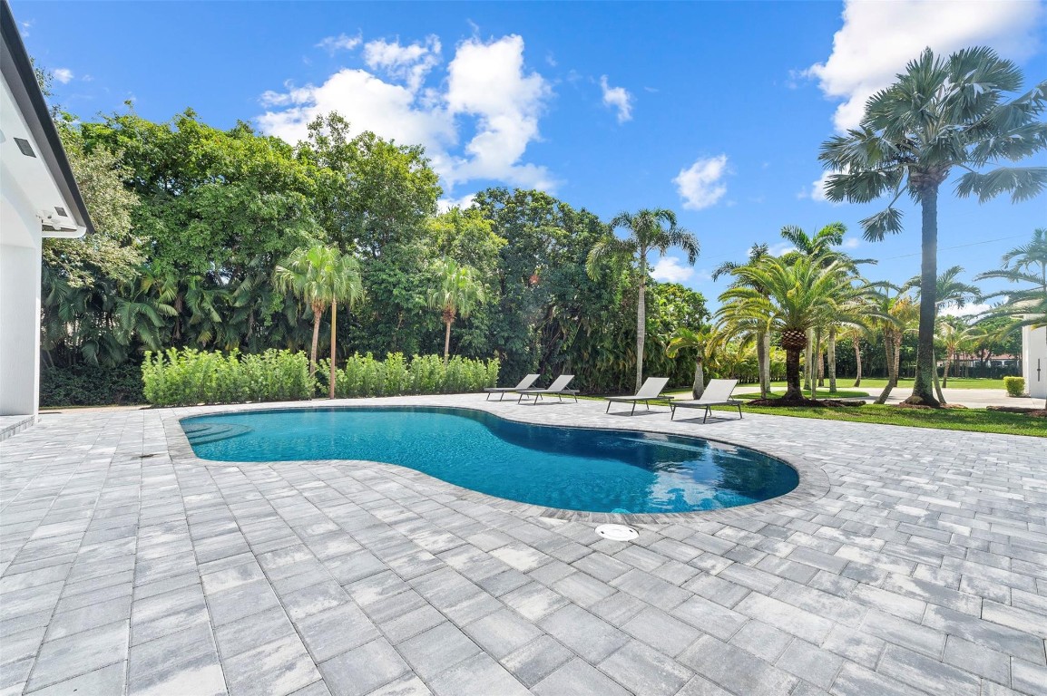 Sunshine Ranches - Residential