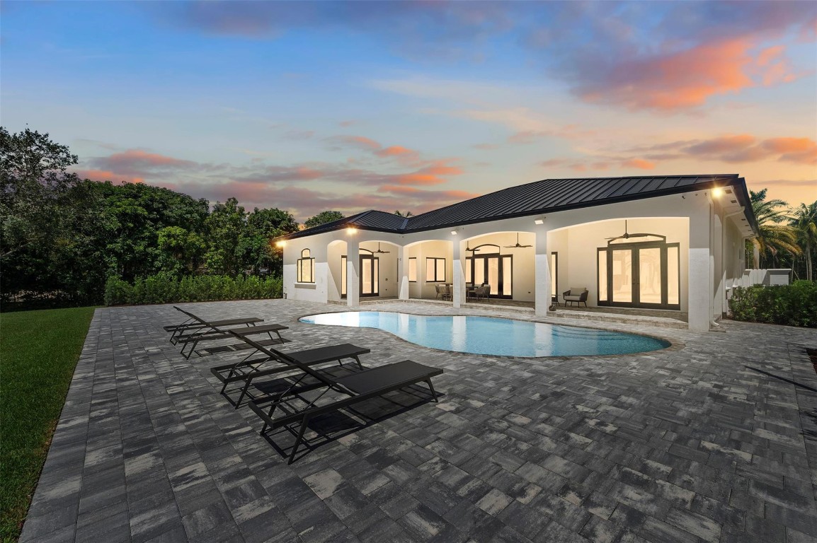 Sunshine Ranches - Residential