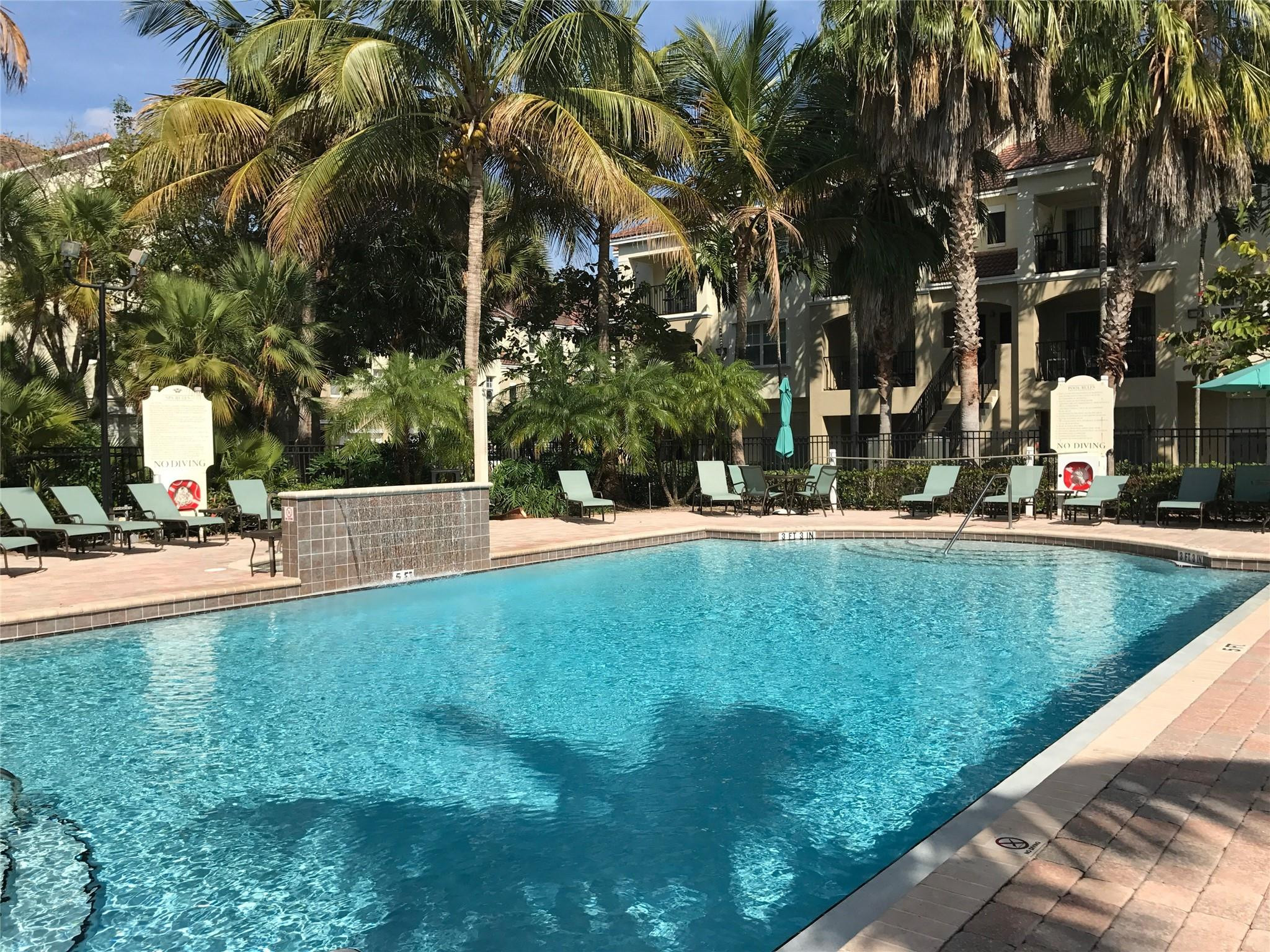 El-Ad Poinciana Condo - Residential