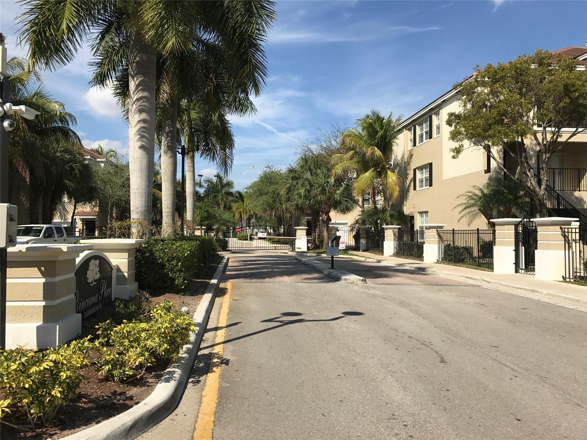 El-Ad Poinciana Condo - Residential