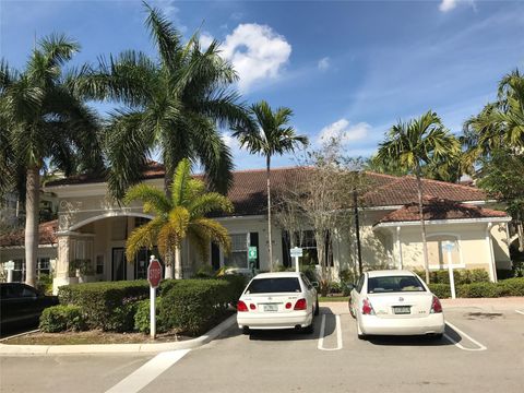 Tiny photo for 5800 W Sample Road #305, Coral Springs, FL 33067 (MLS # F10551832)