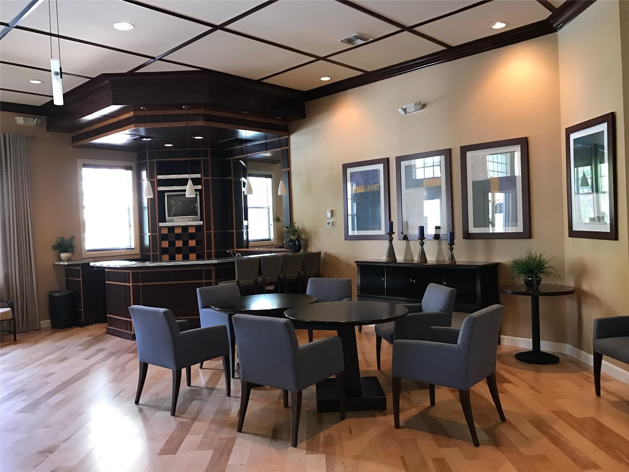 El-Ad Poinciana Condo - Residential