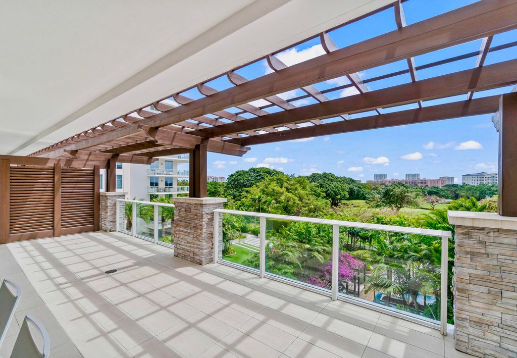 Photo of 200 SE Mizner Boulevard #503, Boca Raton, FL 33432 (MLS # R11079691)