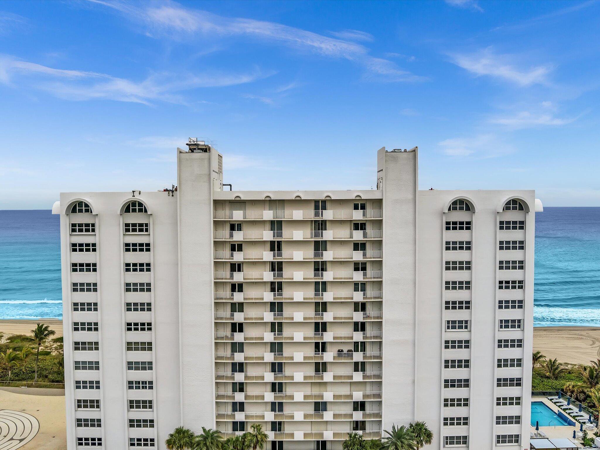 THREE THOUSAND CONDO - Residential