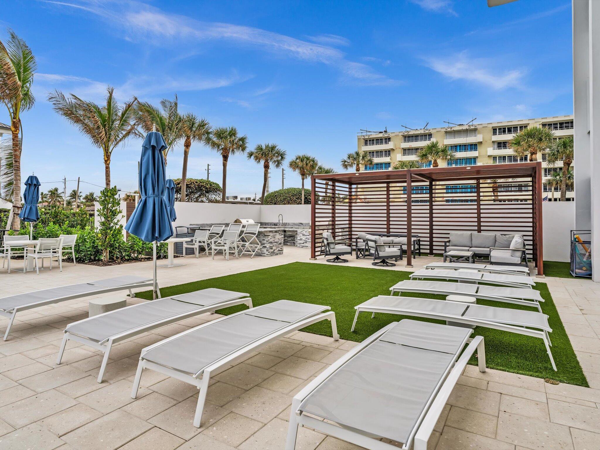 THREE THOUSAND CONDO - Residential