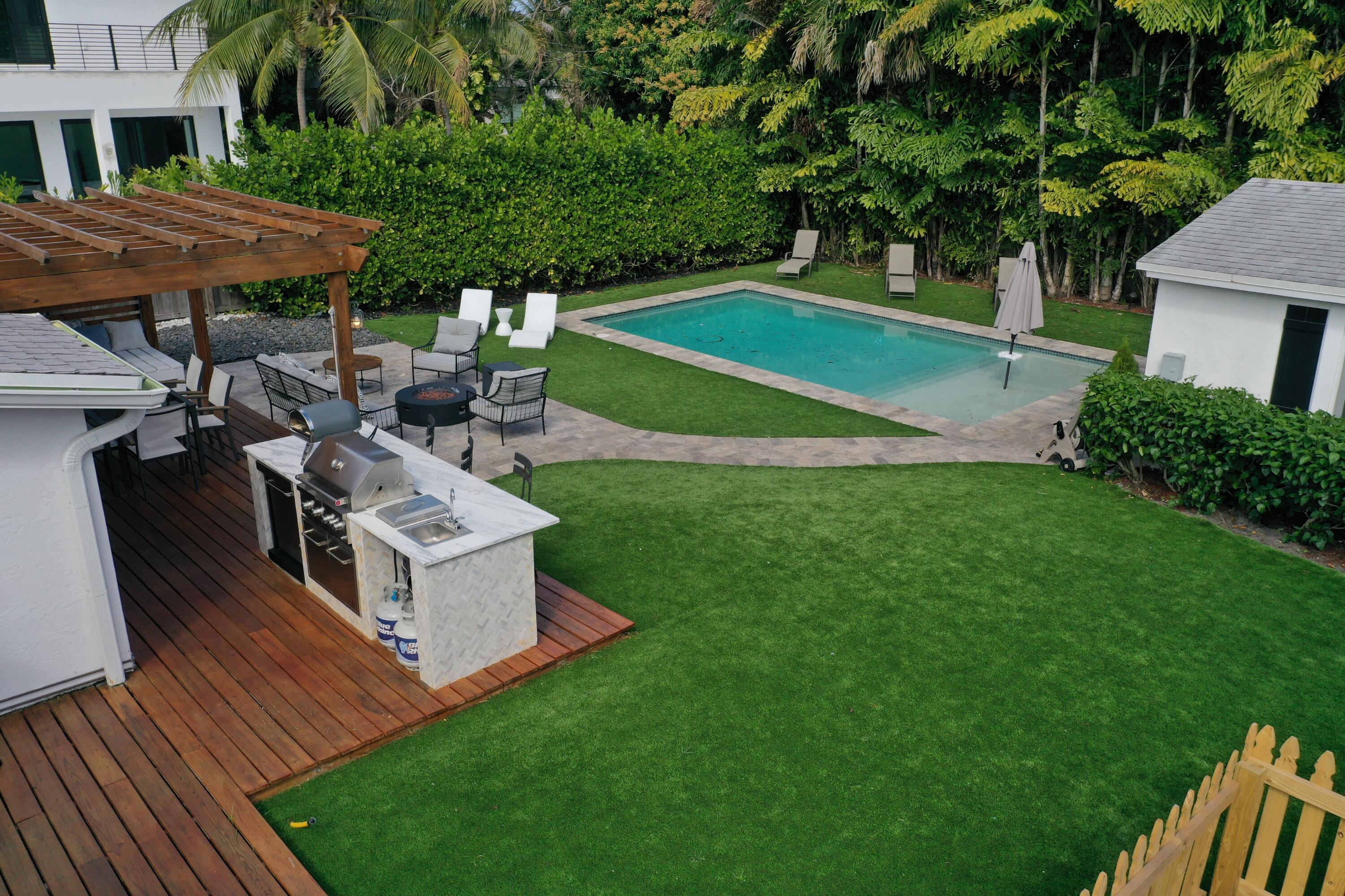 PLUMOSA PARK SEC A, B AND - Residential