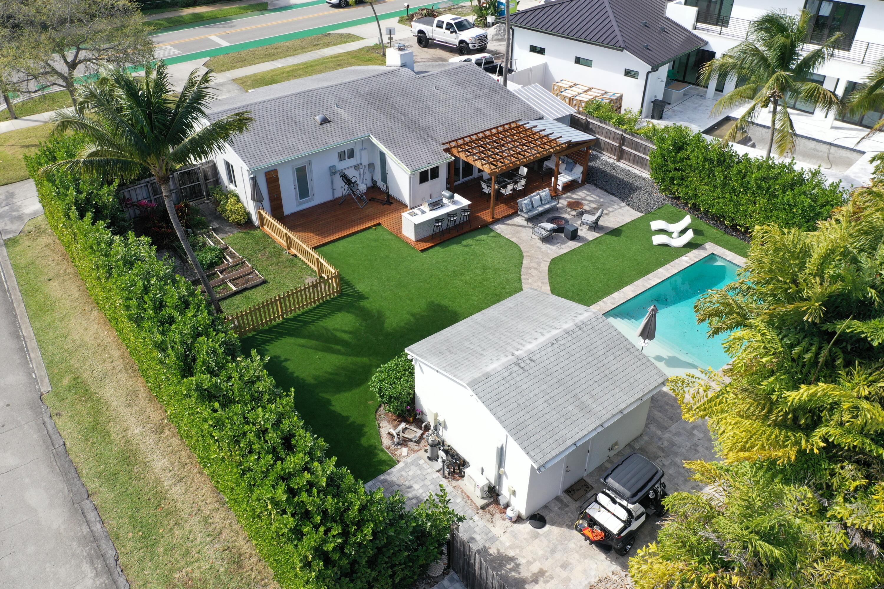 PLUMOSA PARK SEC A, B AND - Residential