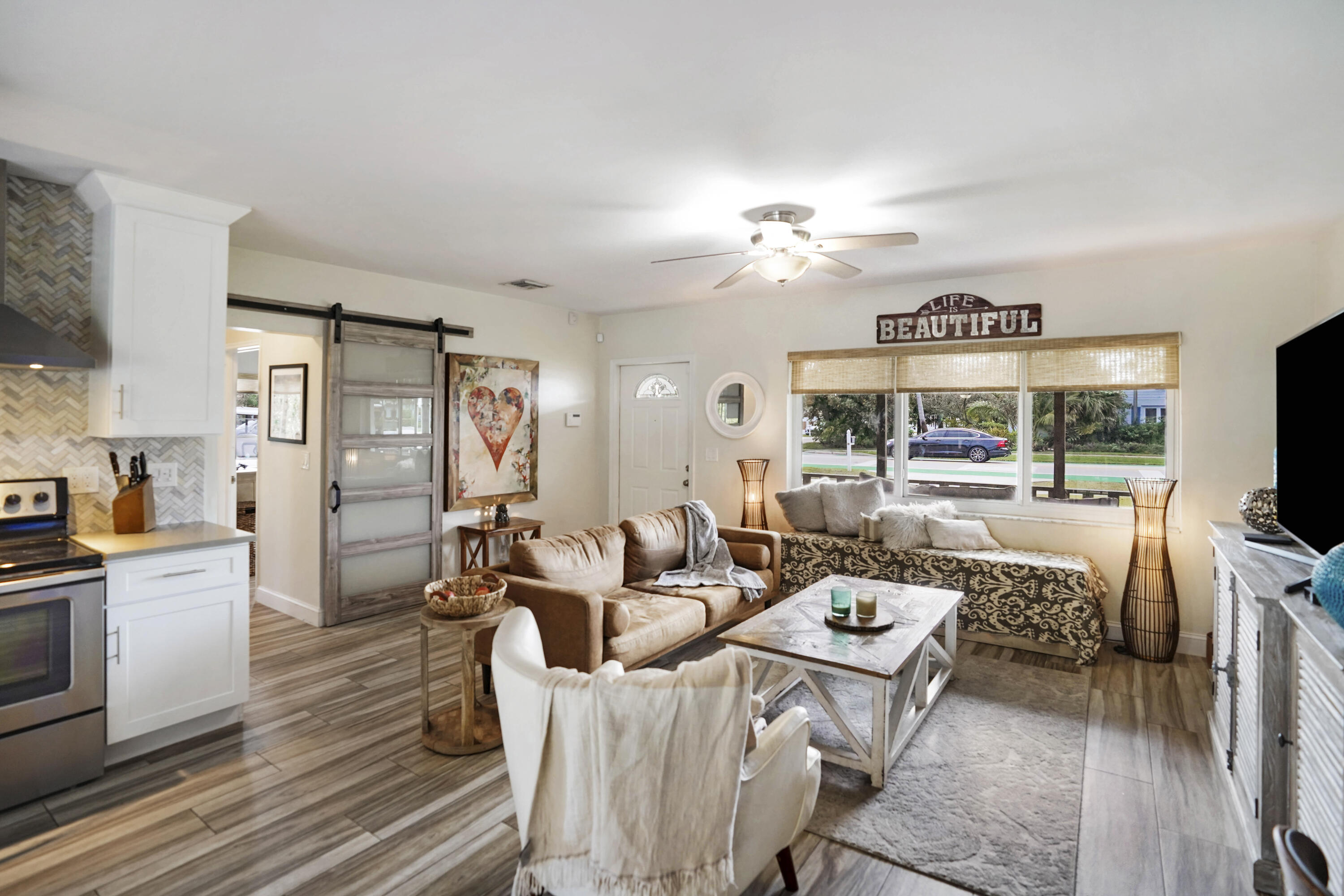 PLUMOSA PARK SEC A, B AND - Residential