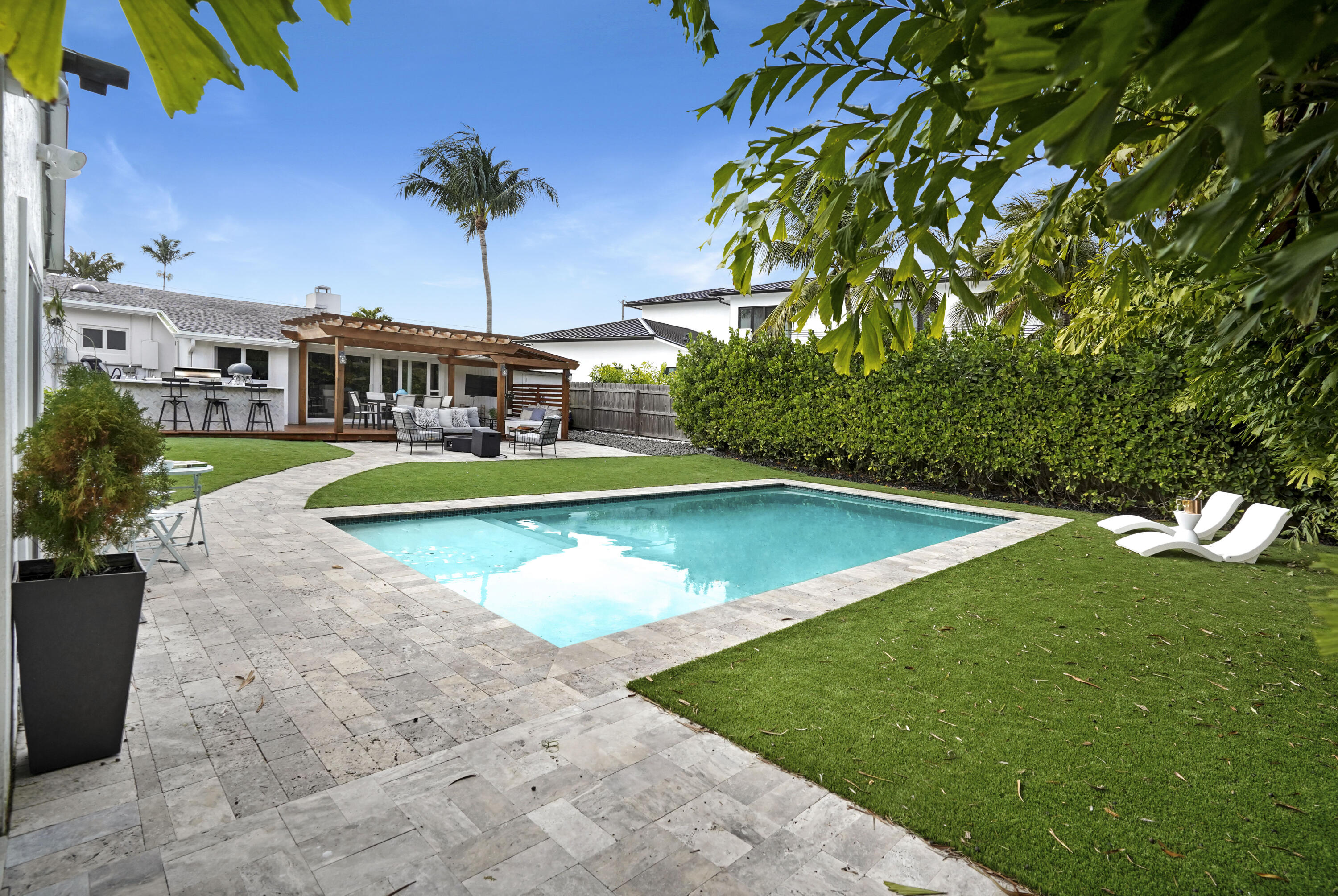 PLUMOSA PARK SEC A, B AND - Residential