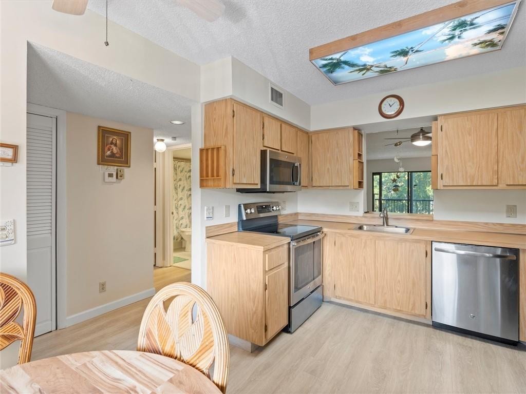 CYPRESS BEND - Residential