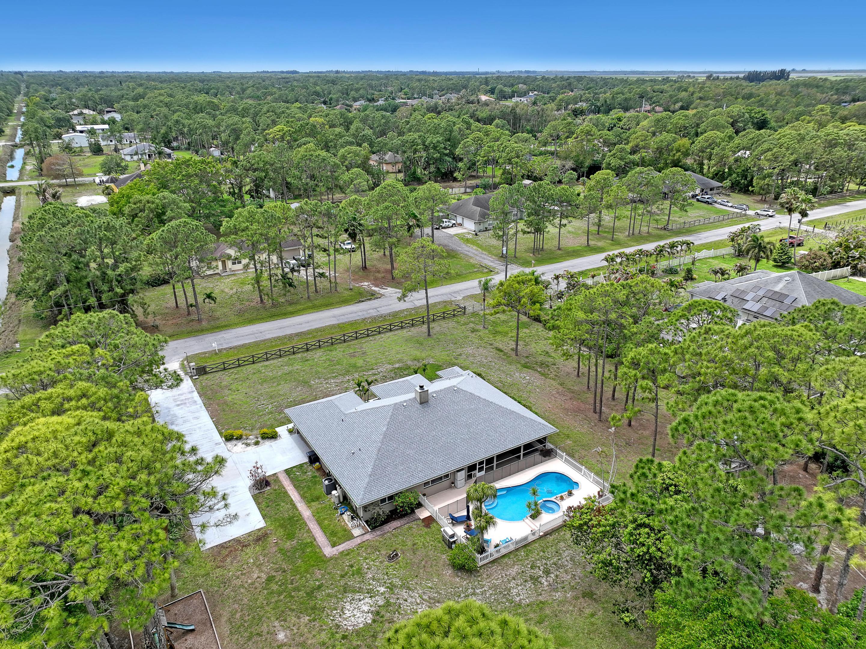 ACREAGE - Residential