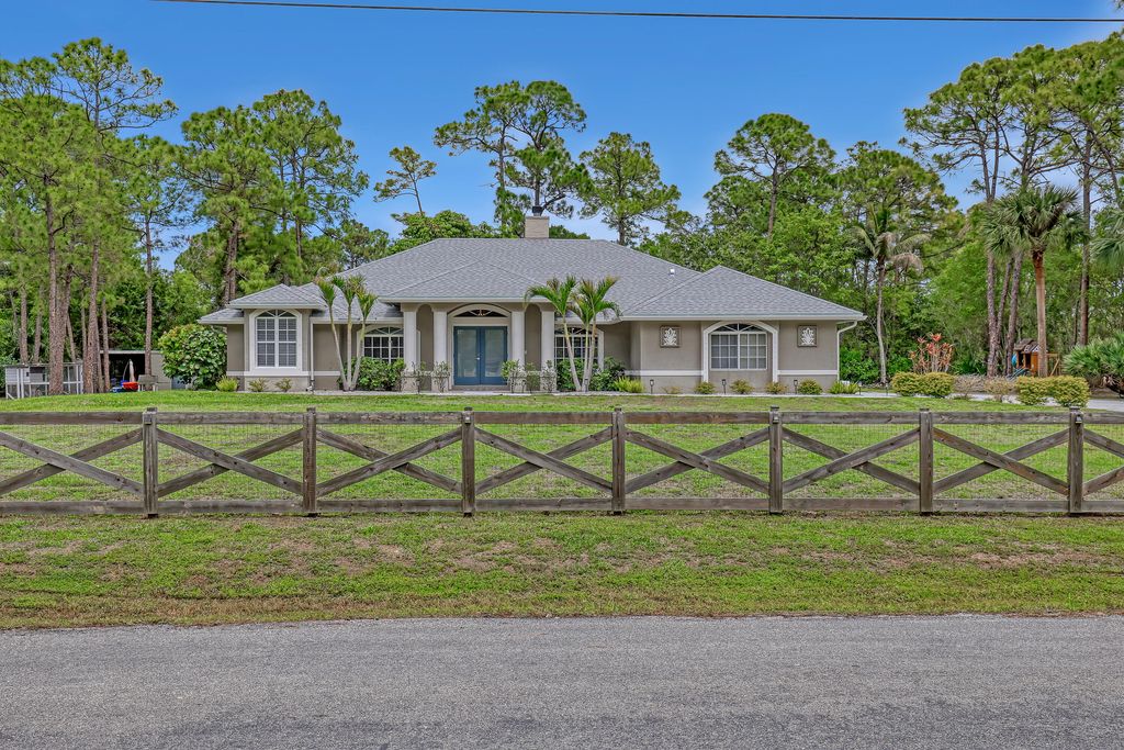 Photo of 17271 N 88th Rd Road N, The Acreage, FL 33470 (MLS # B26022692)