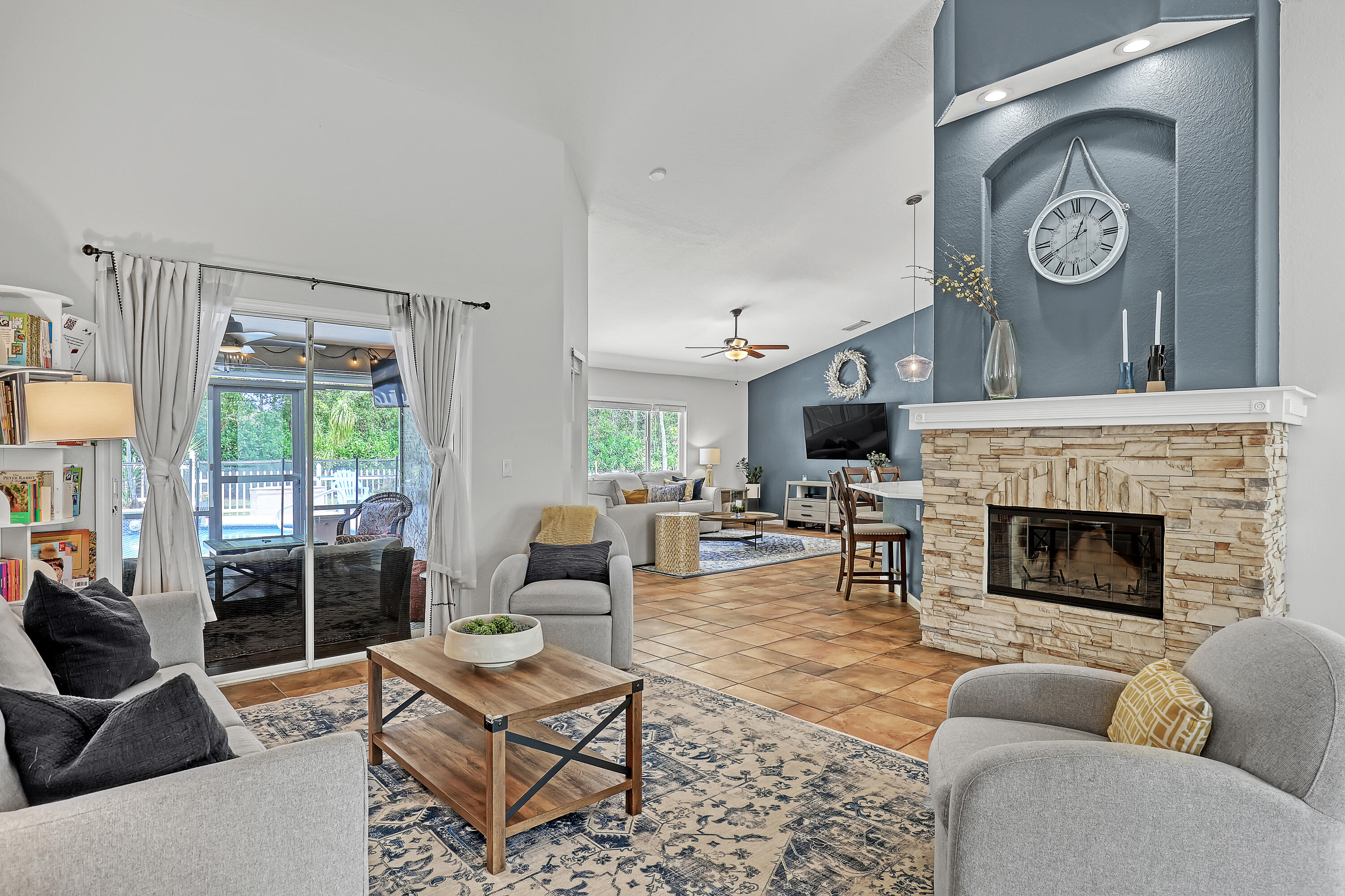 ACREAGE - Residential