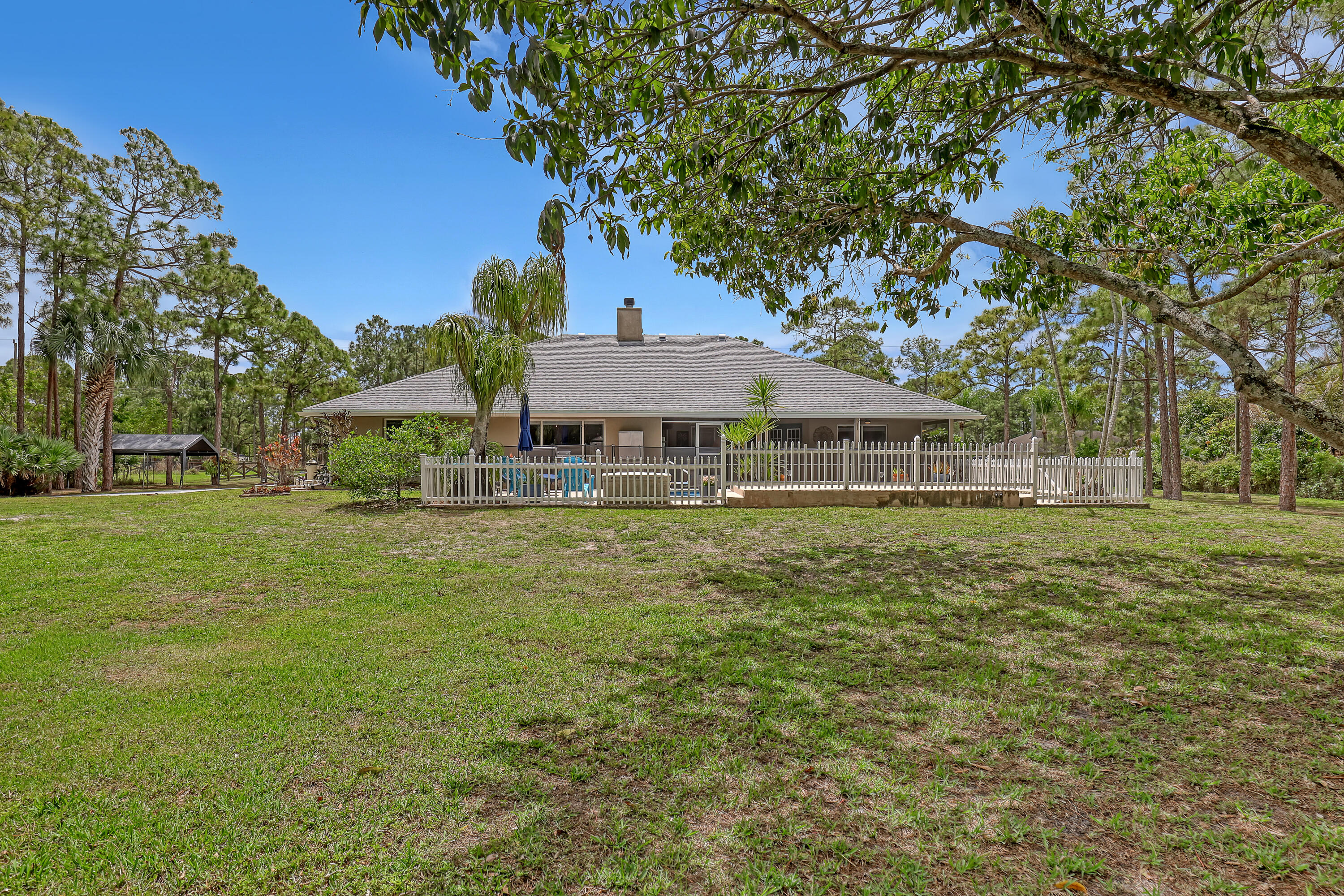 ACREAGE - Residential
