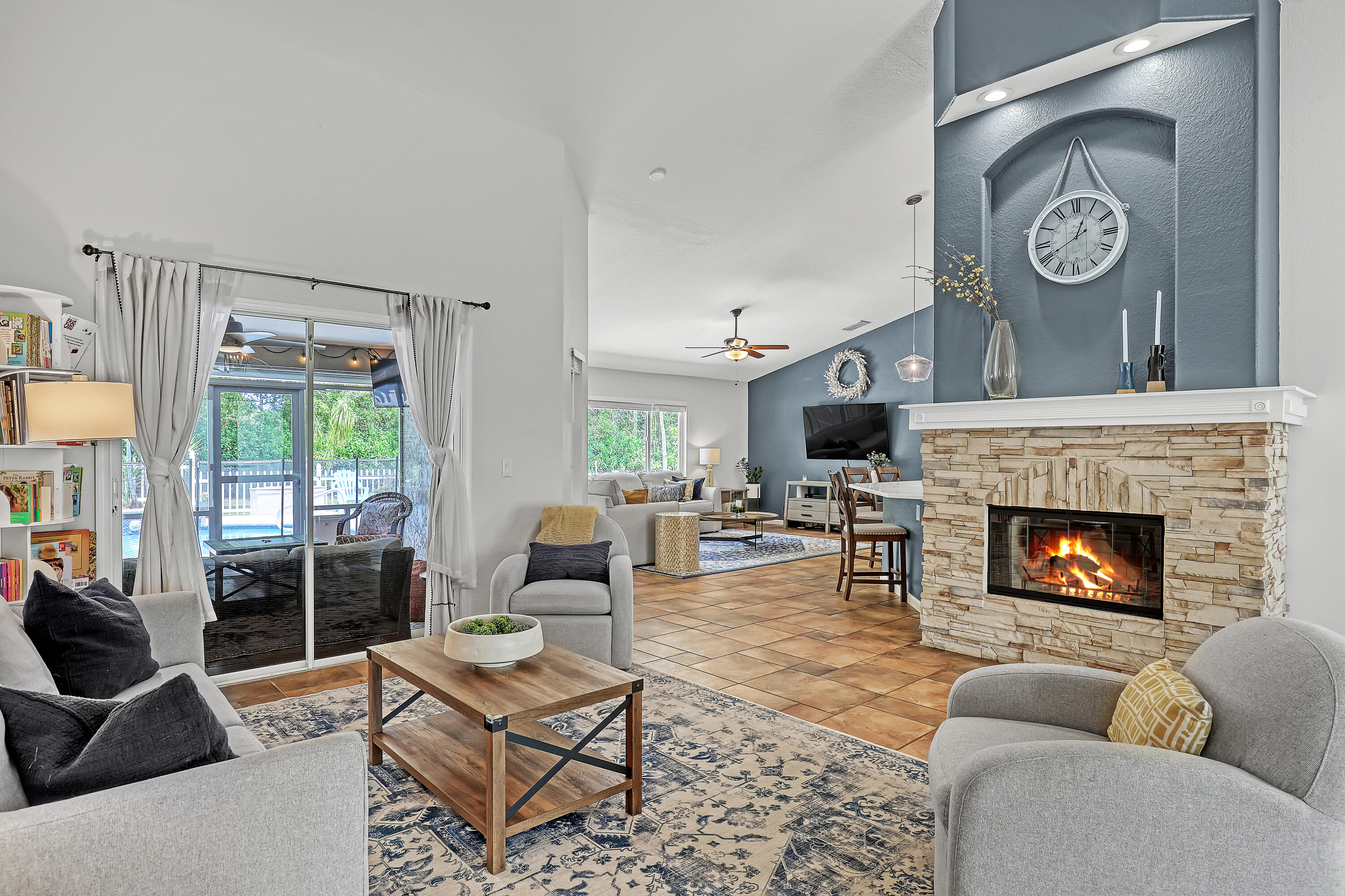 ACREAGE - Residential